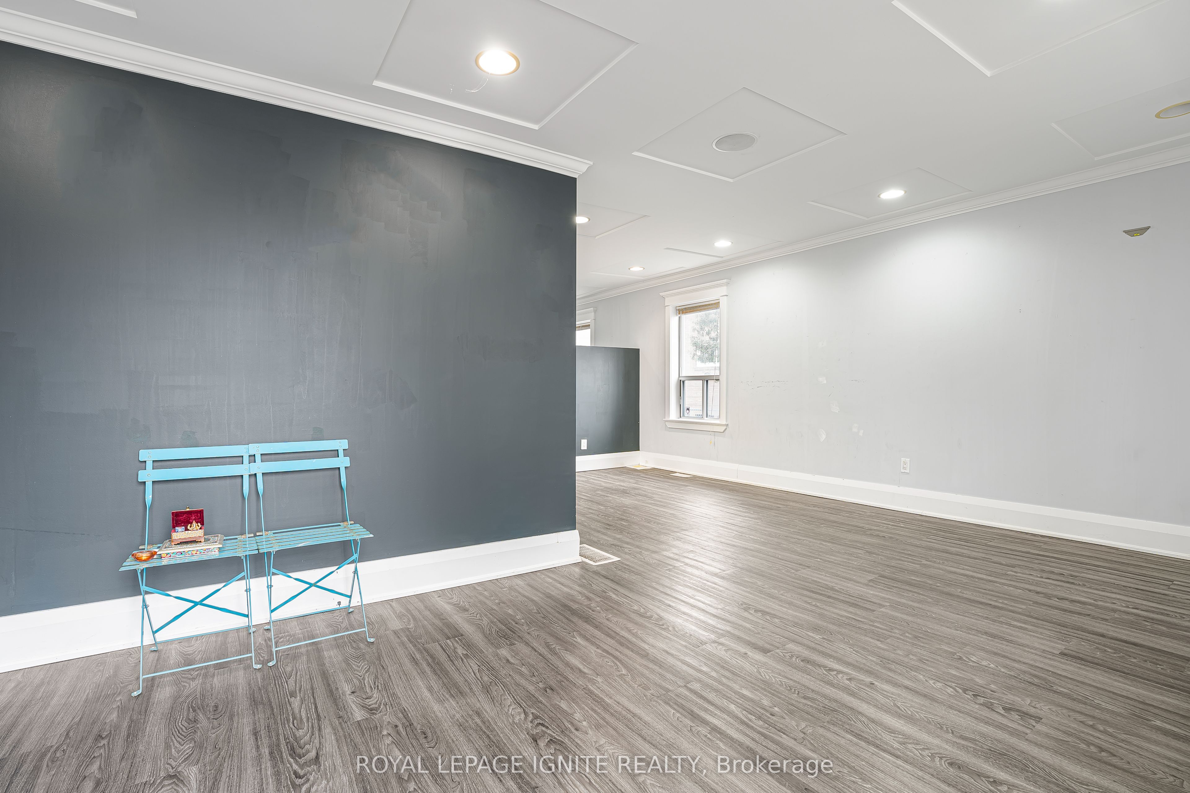 951 Simcoe Street N