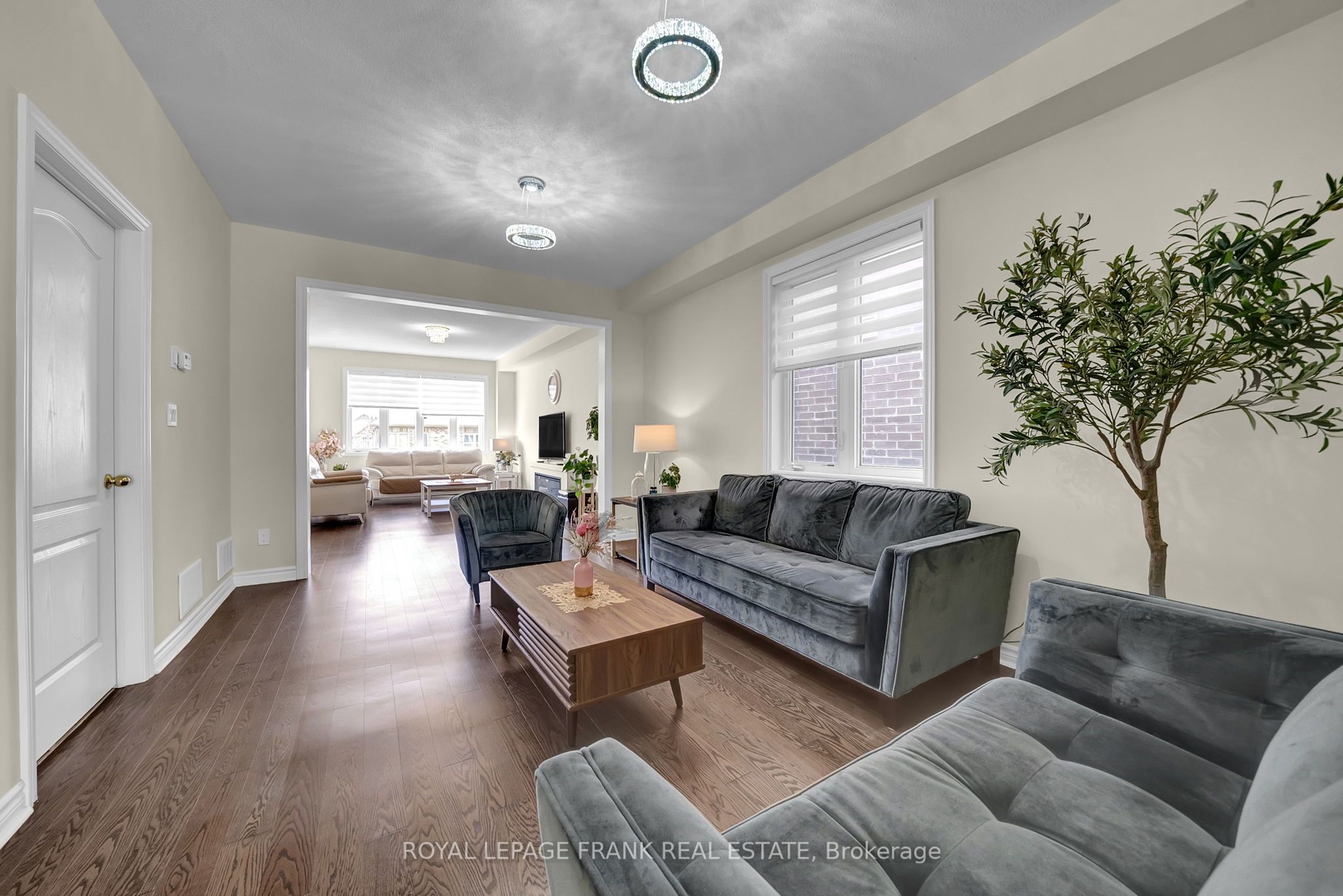 1884 Fosterbrook Street