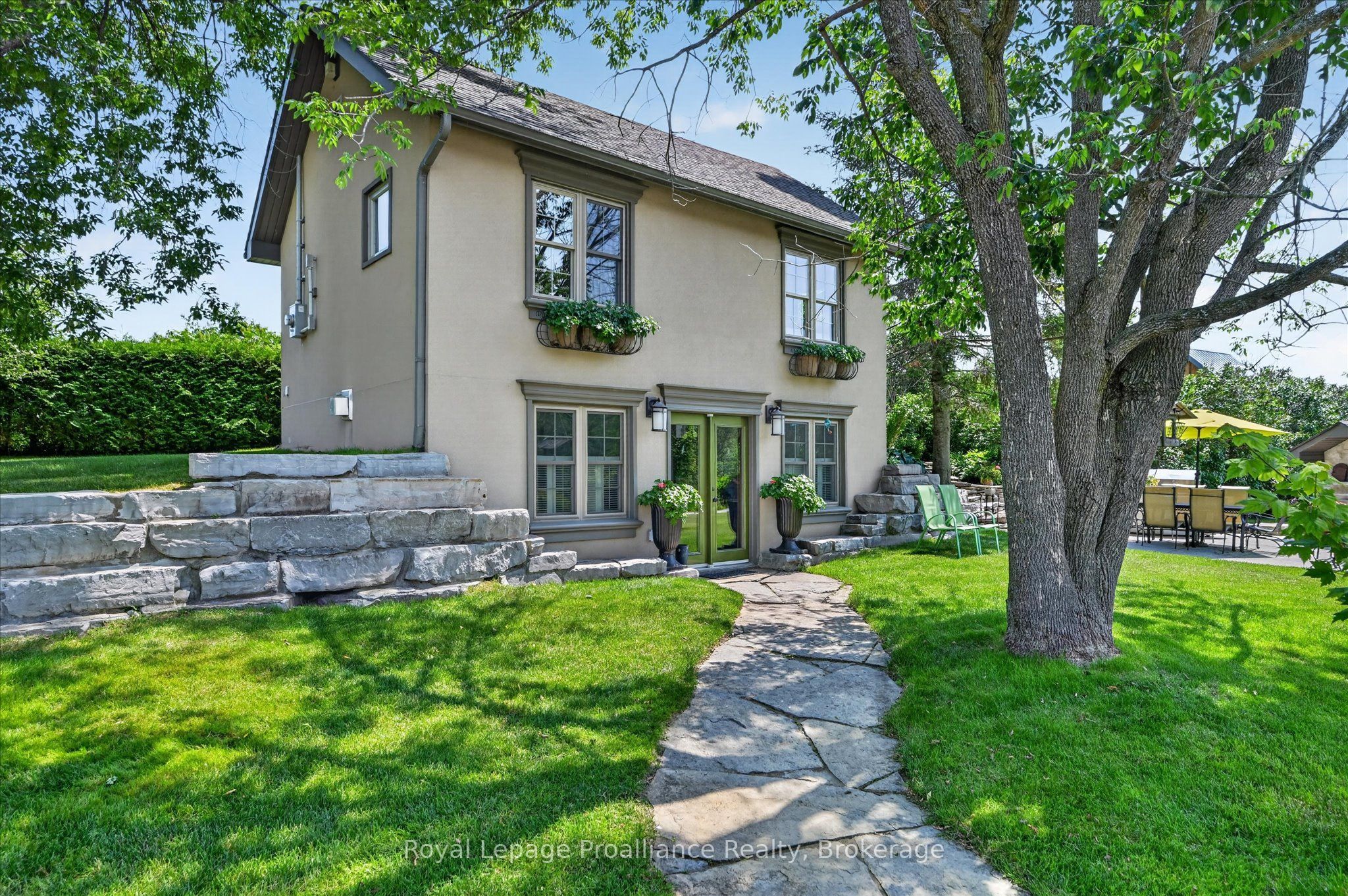 551 & 565 Cooney Island Road