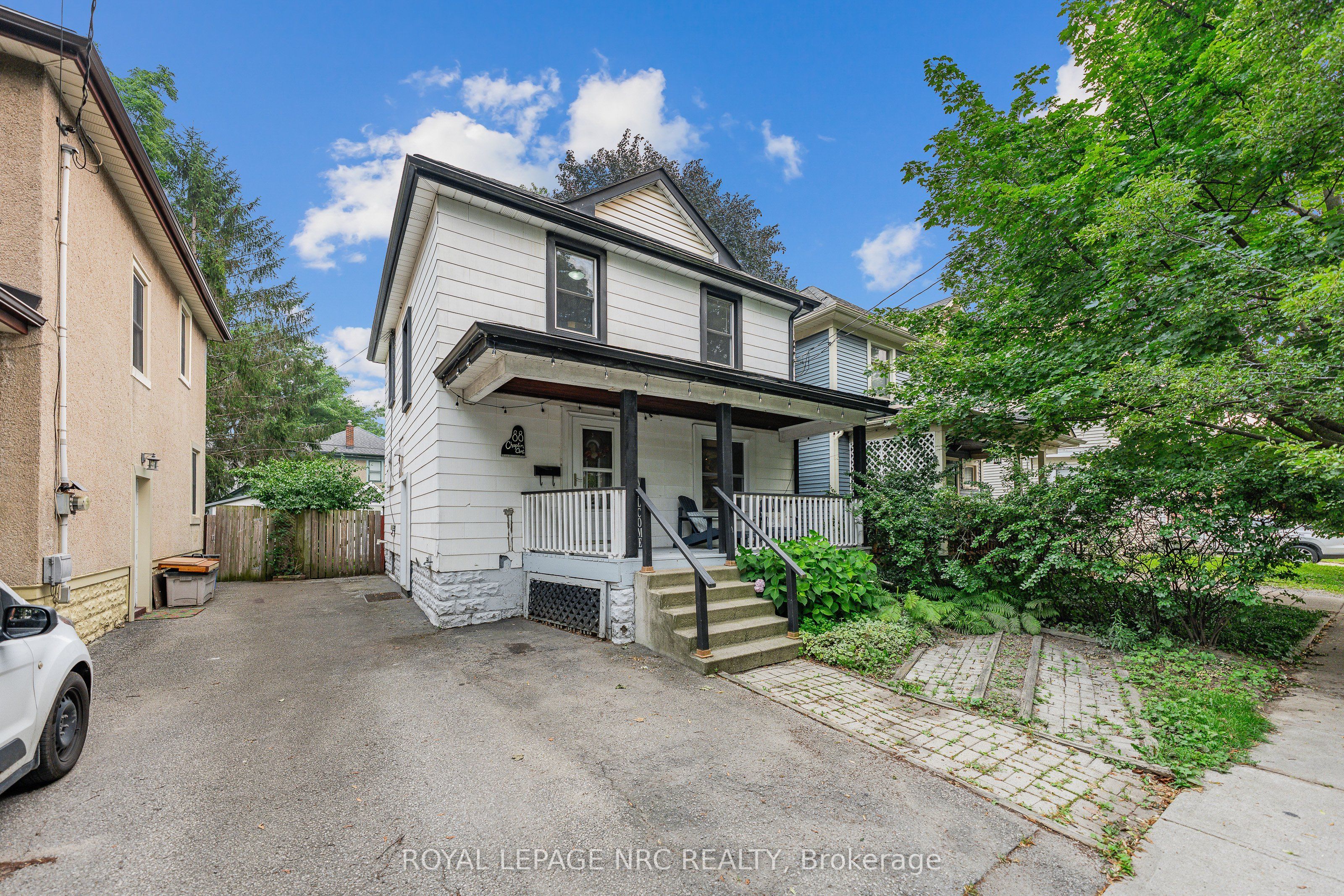 88 Chaplin Avenue