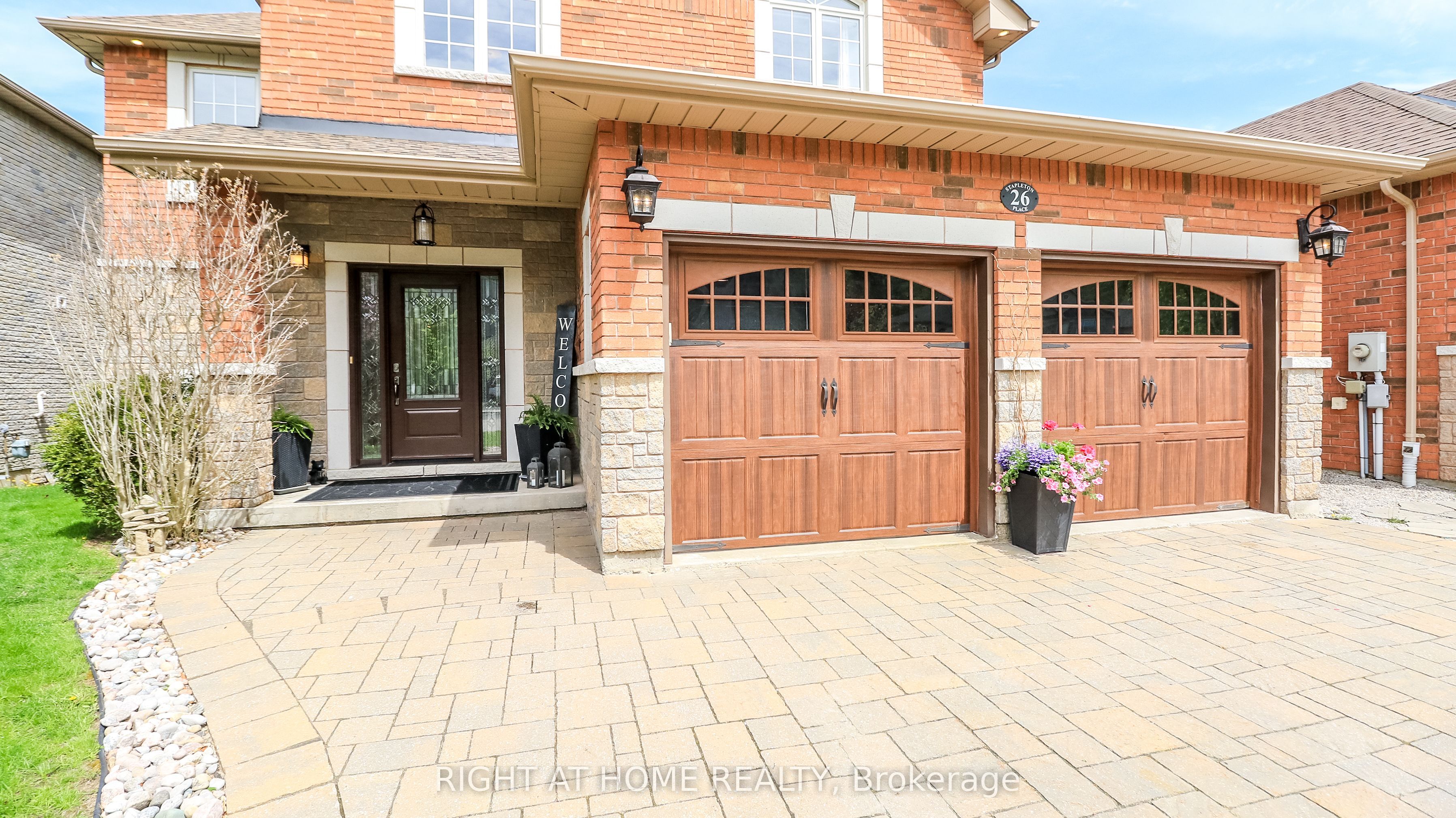 26 Stapleton Place