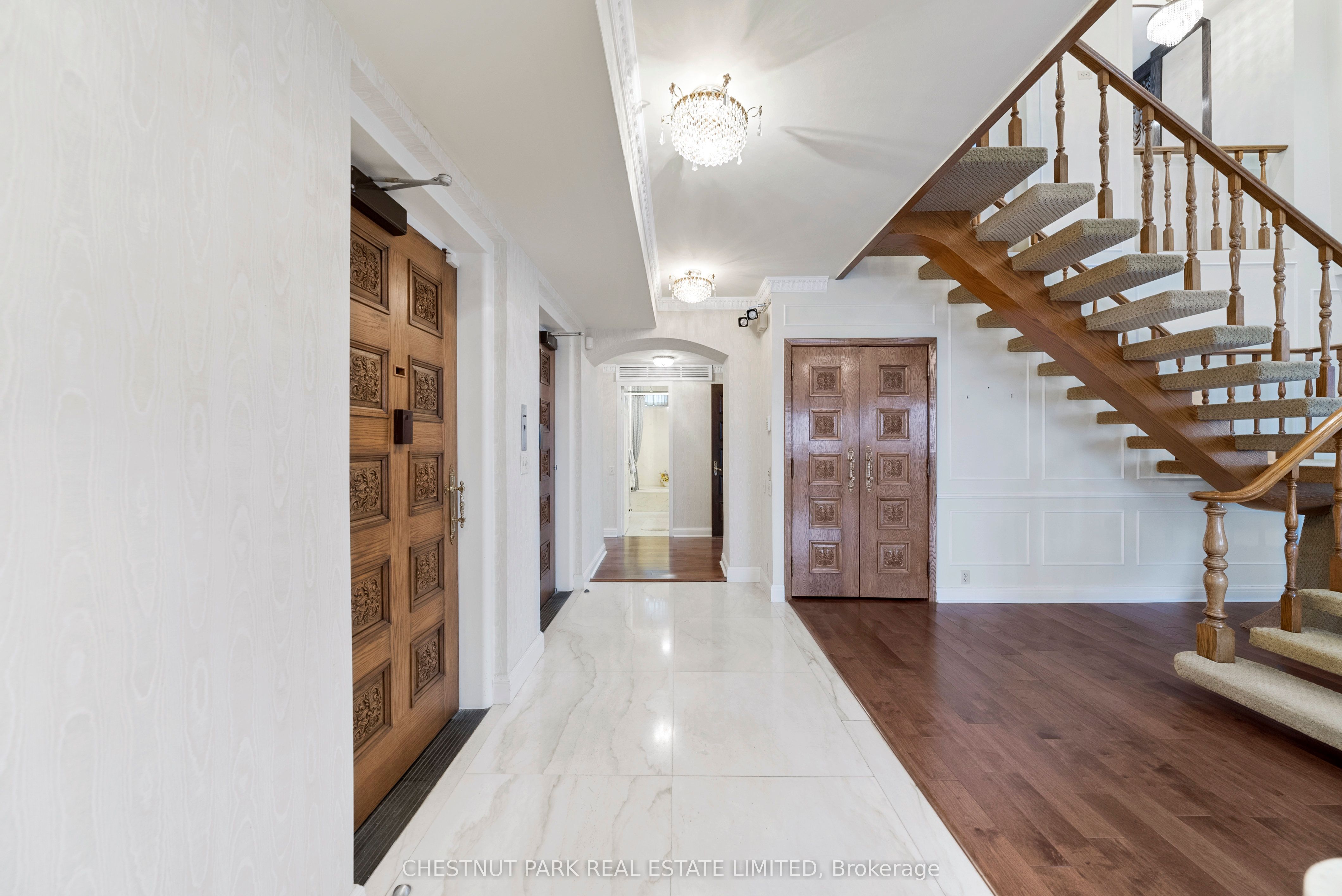 2600 Bathurst Street PH 1