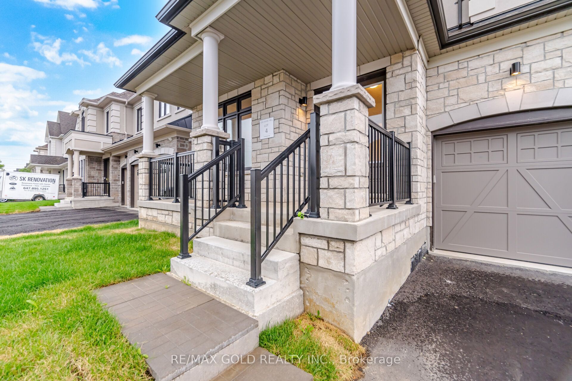 17 Mosswood Trail