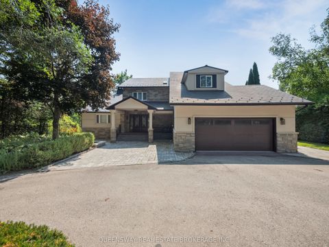 109 Woodriver Bend Georgina ON L0E 1R0