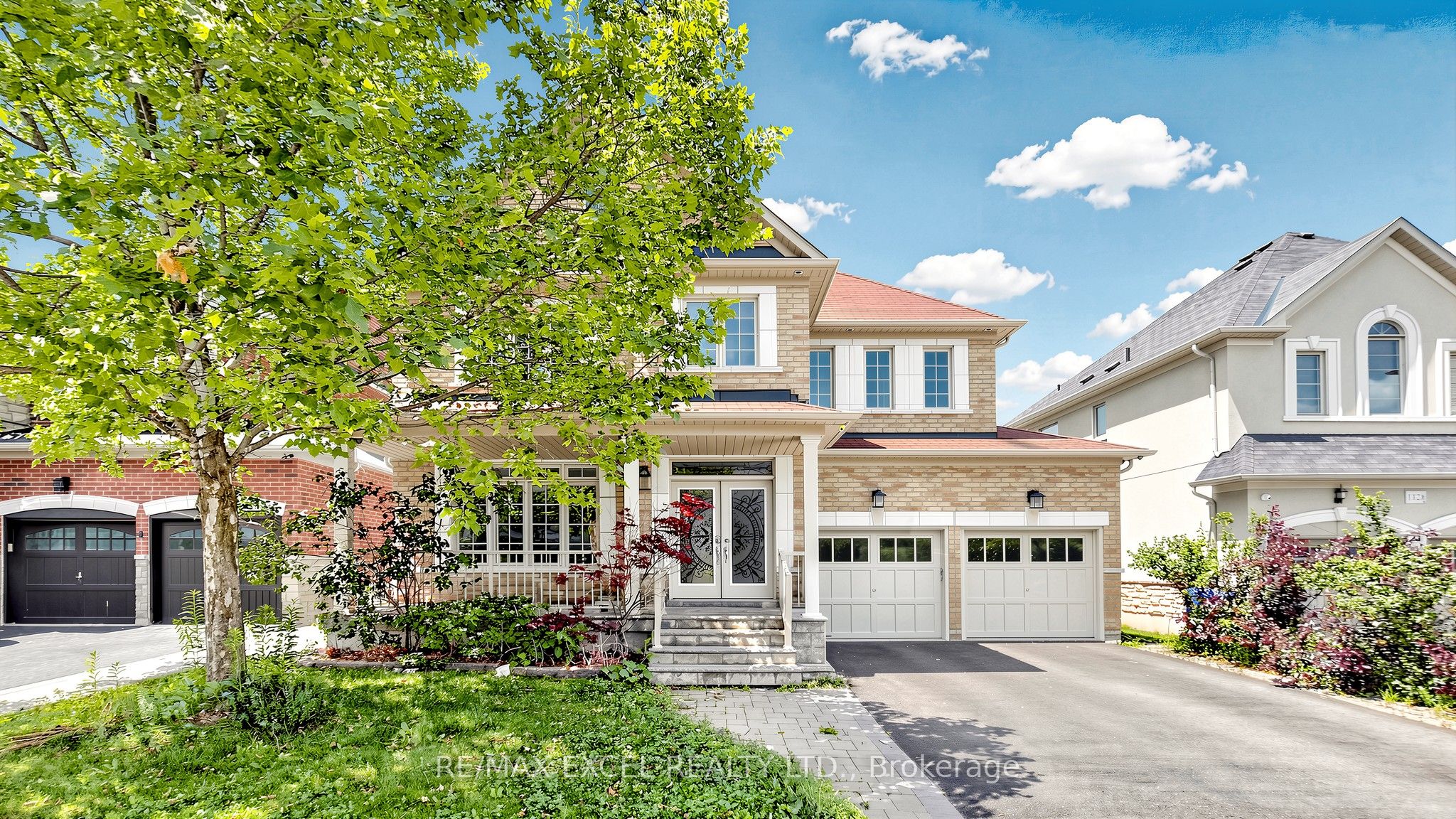 1062 Blackhall Crescent