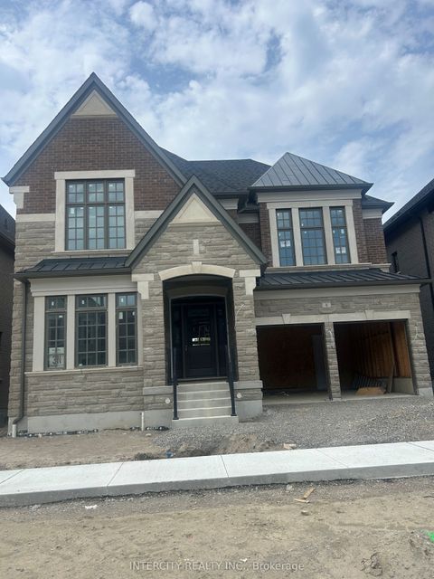 8 Heart Lake Circle King ON L7B 0T1