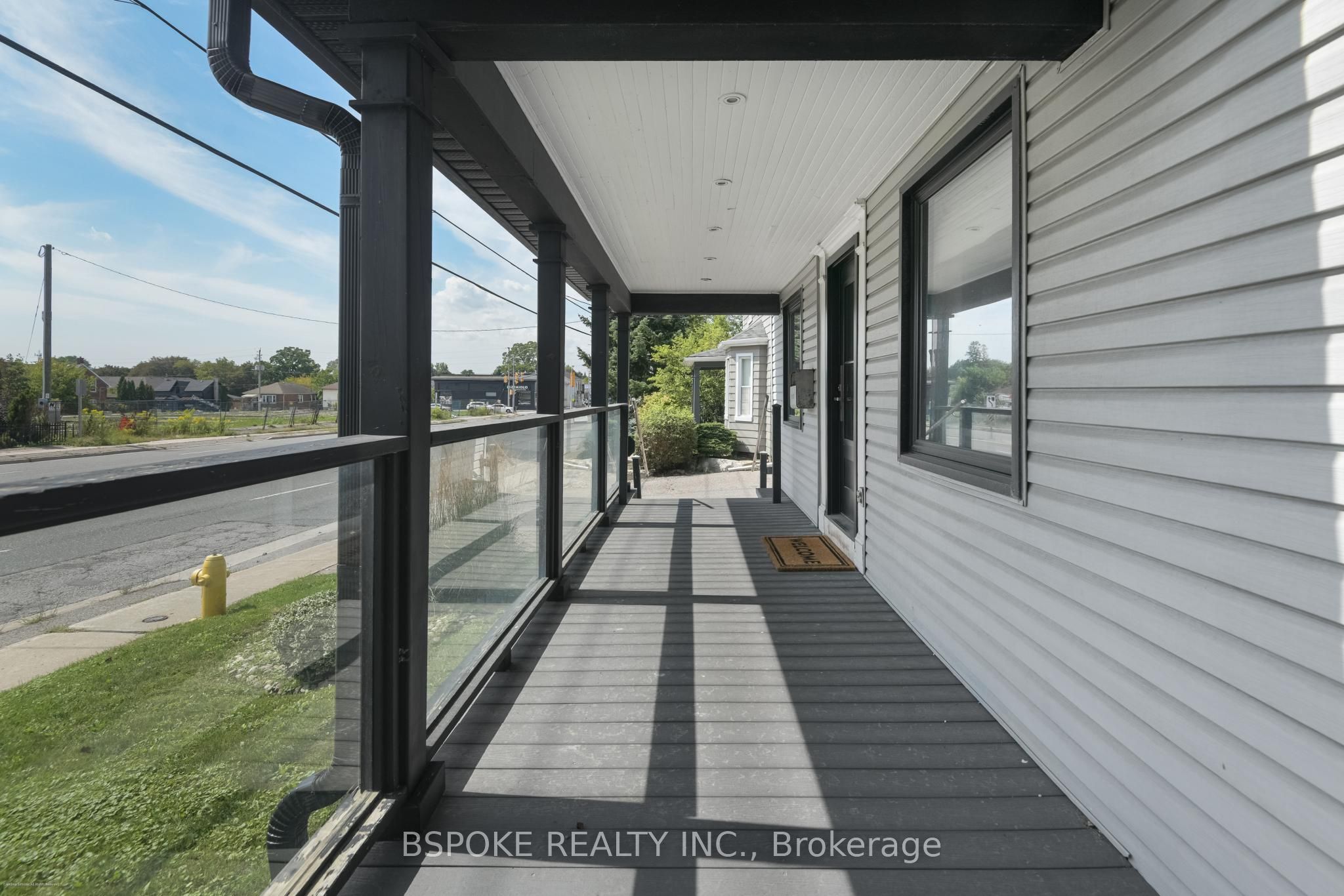 578 Kingston Road W