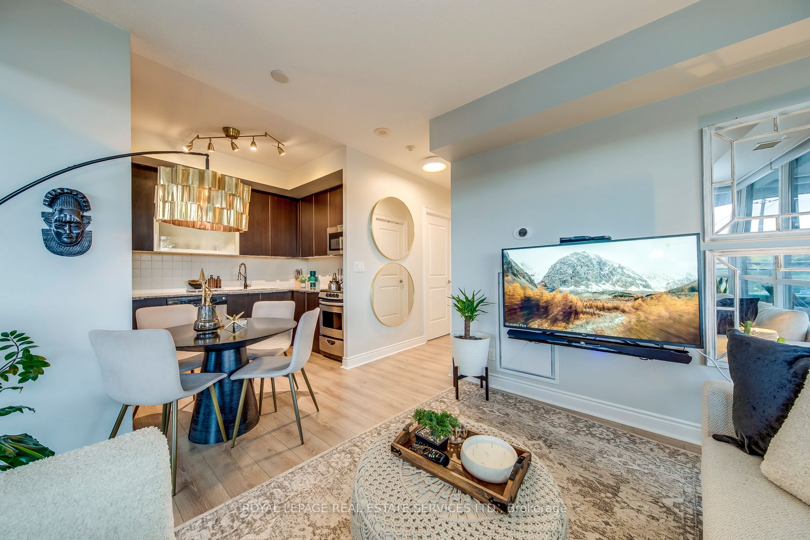 16 Brookers Lane 203