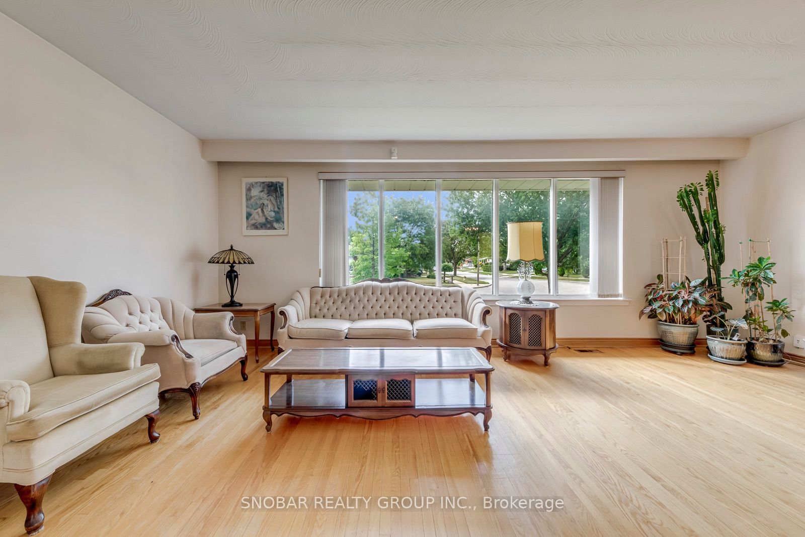 22 Thelmere Place
