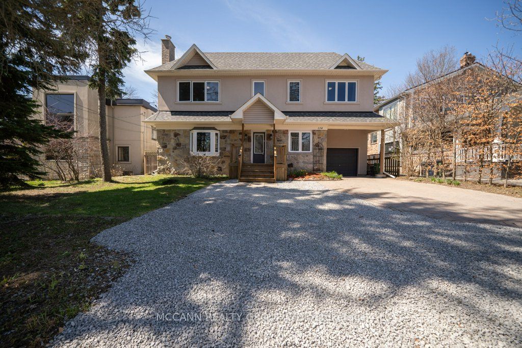 124 Scarboro Crescent
