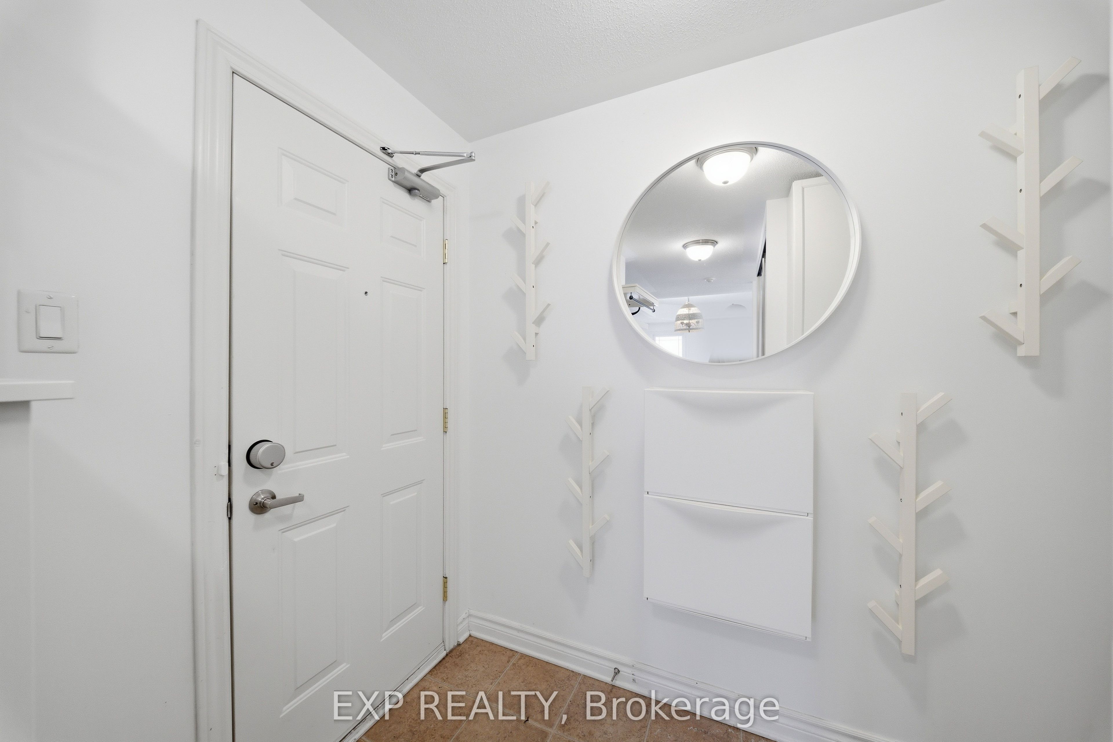 369 Paseo Private 8