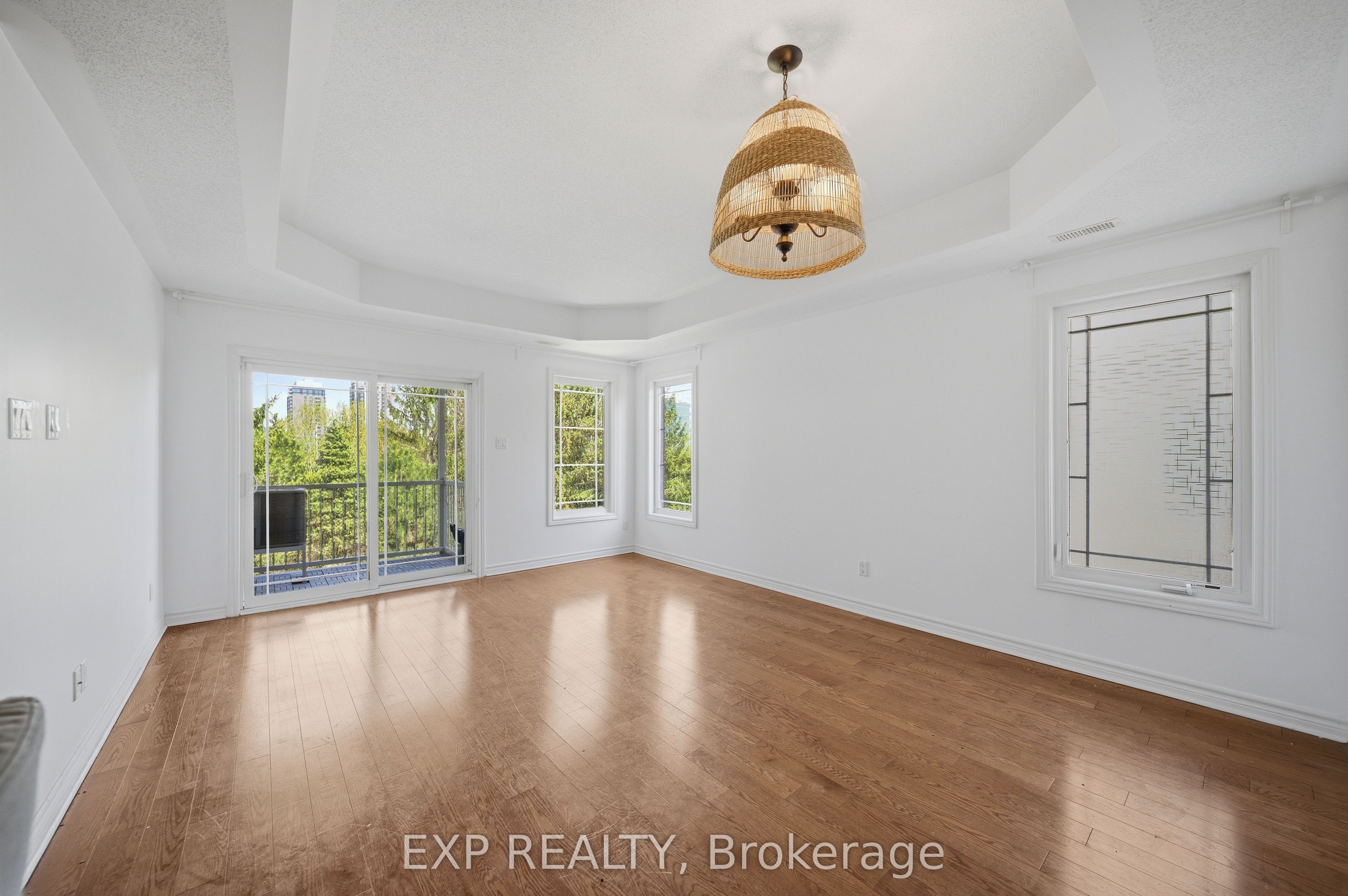 369 Paseo Private 8