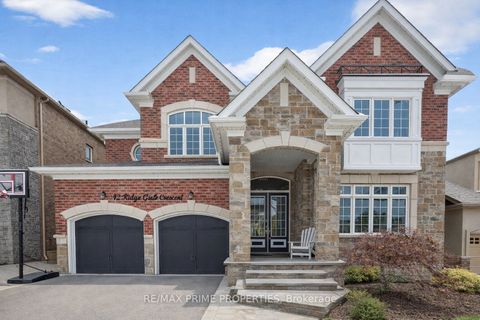 72 Ridge Gate Crescent East Gwillimbury ON L0G 1M0