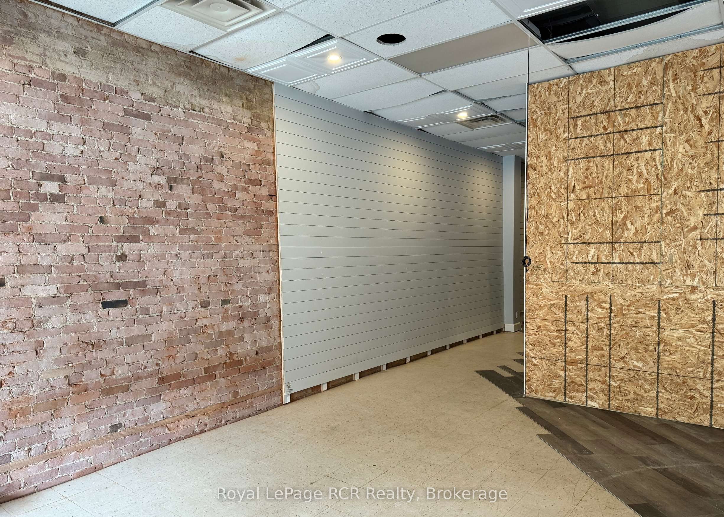 925 & 927 2ND Avenue E