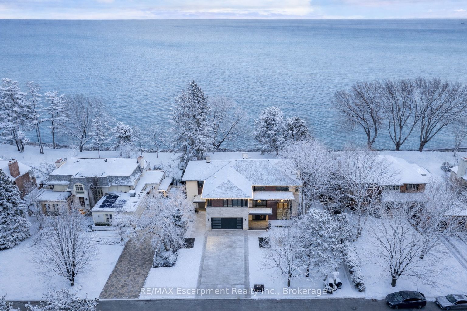 2250 Chancery Lane W