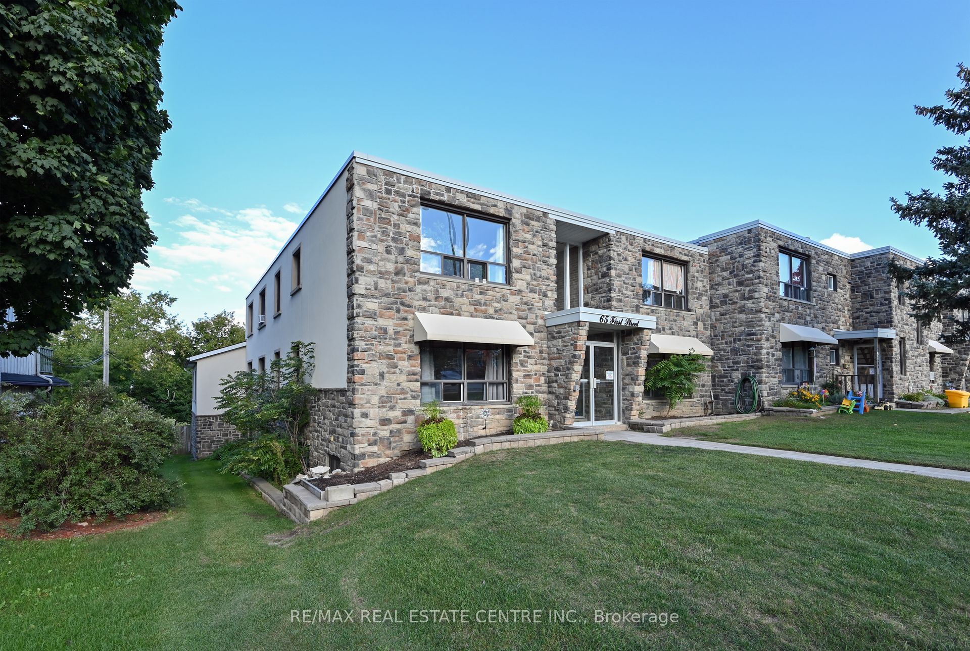65 First Street 10