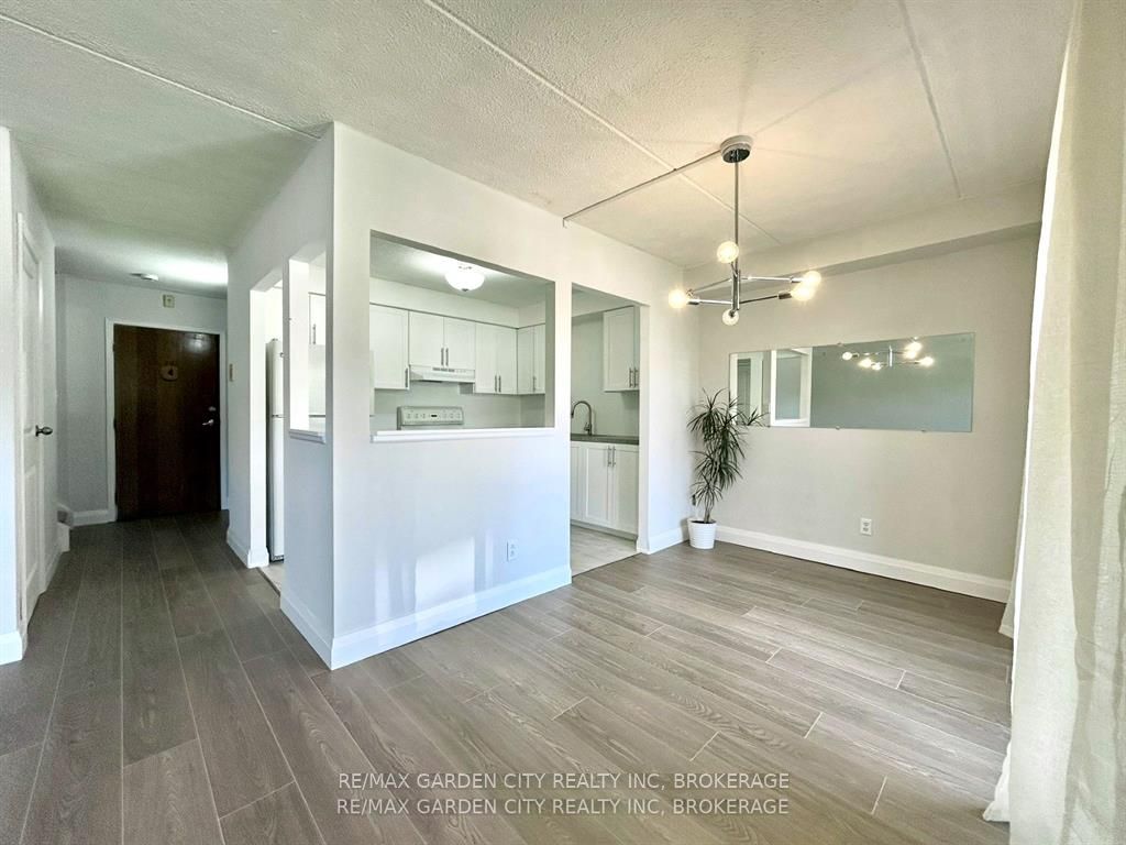 41 Rykert Street 311