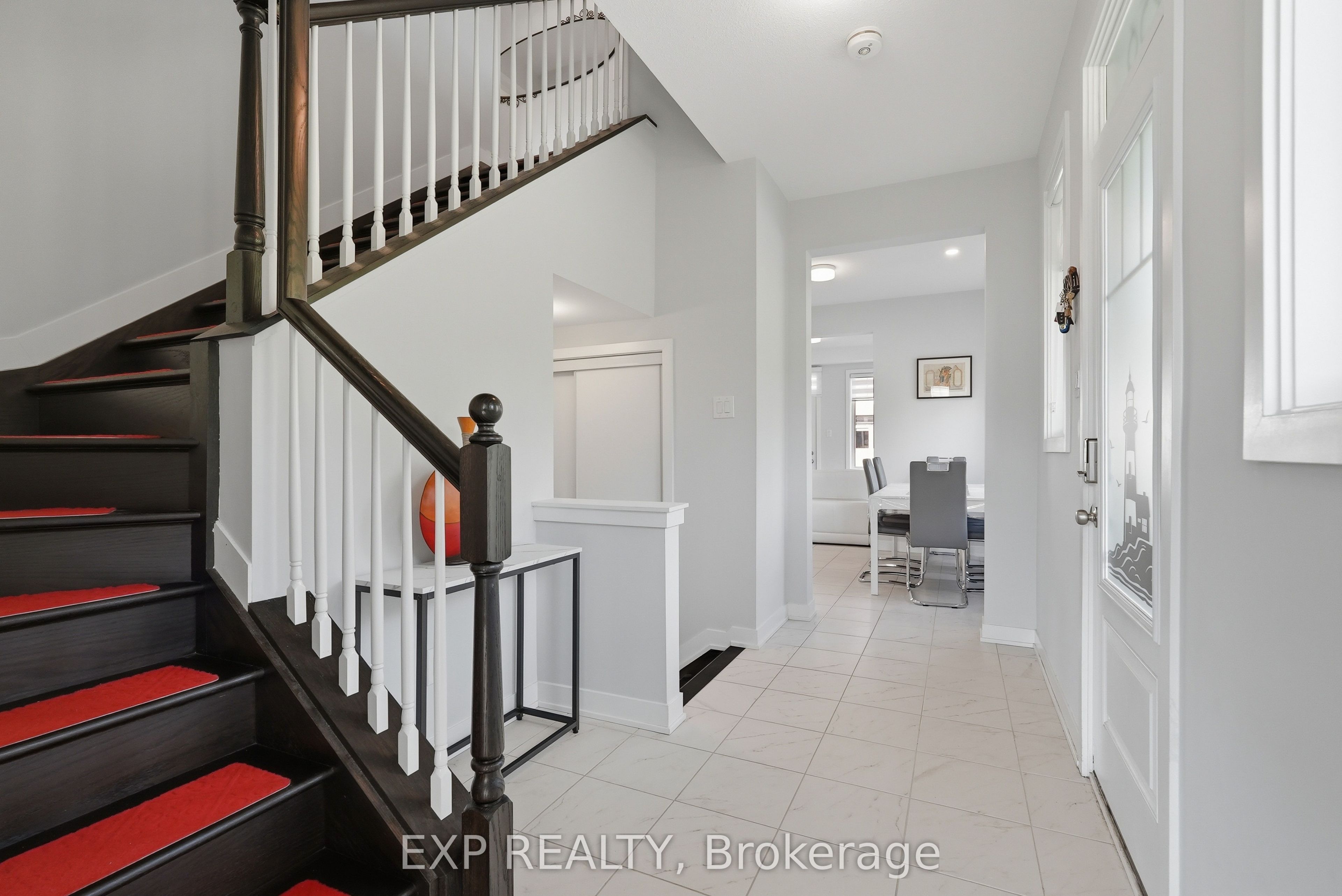 256 Billrian Crescent
