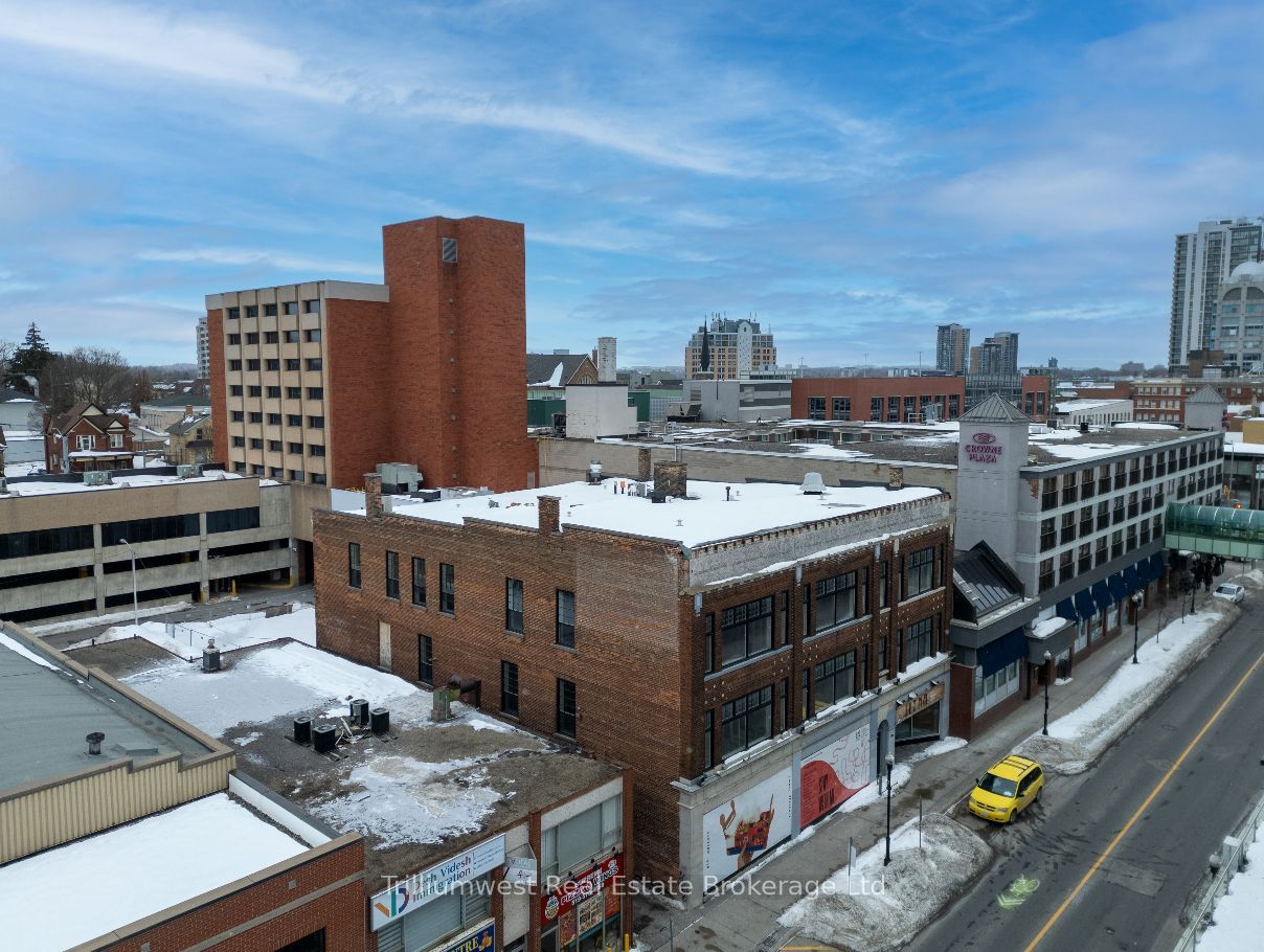 137 King Street E