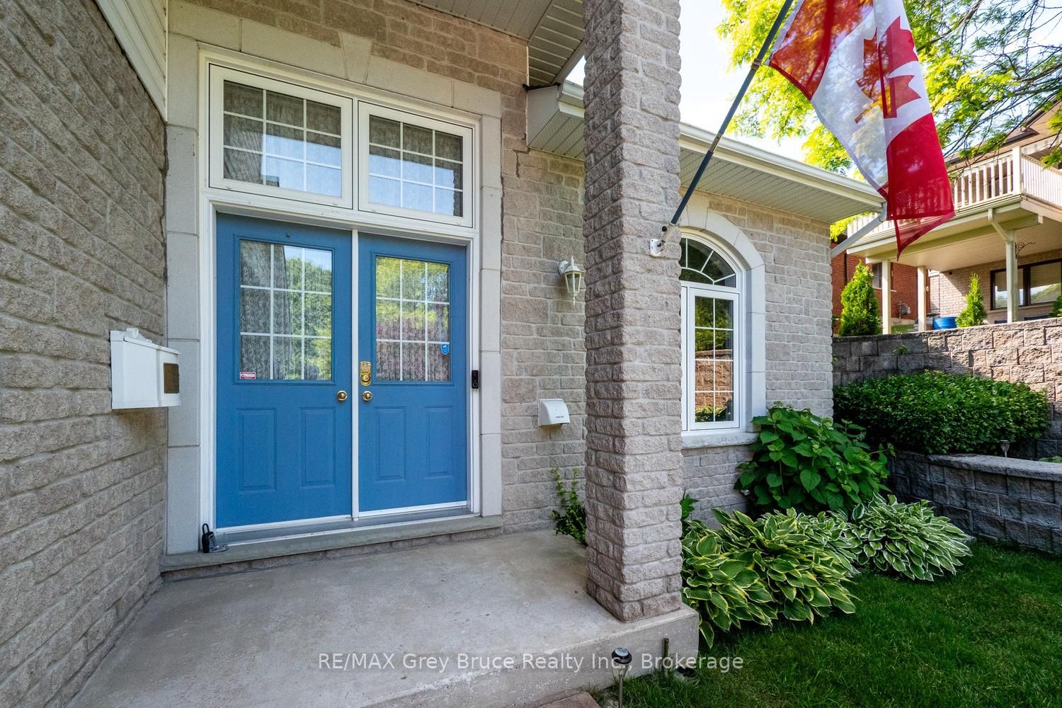 1510 7th Avenue W