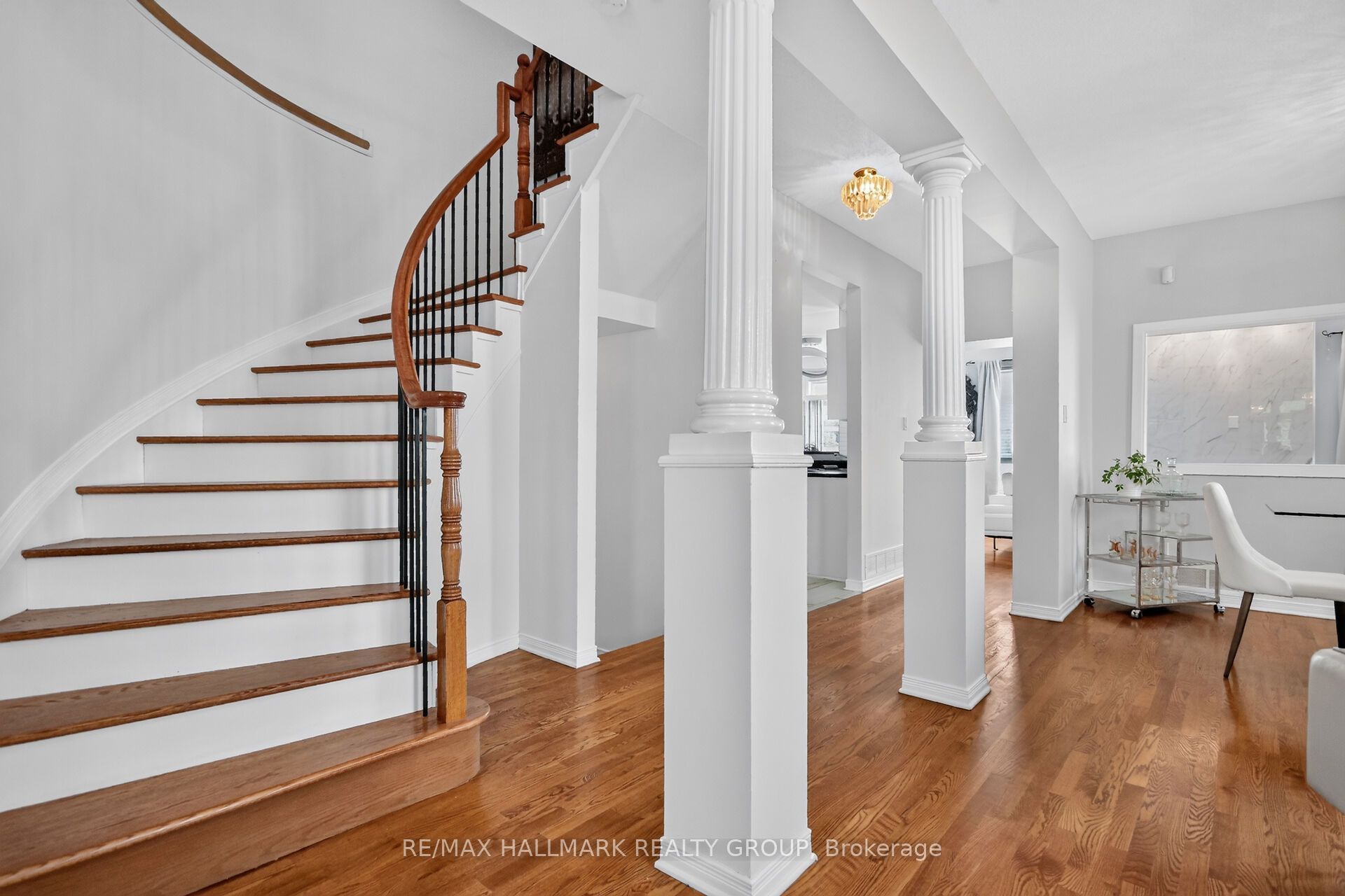 222 Deercroft Avenue