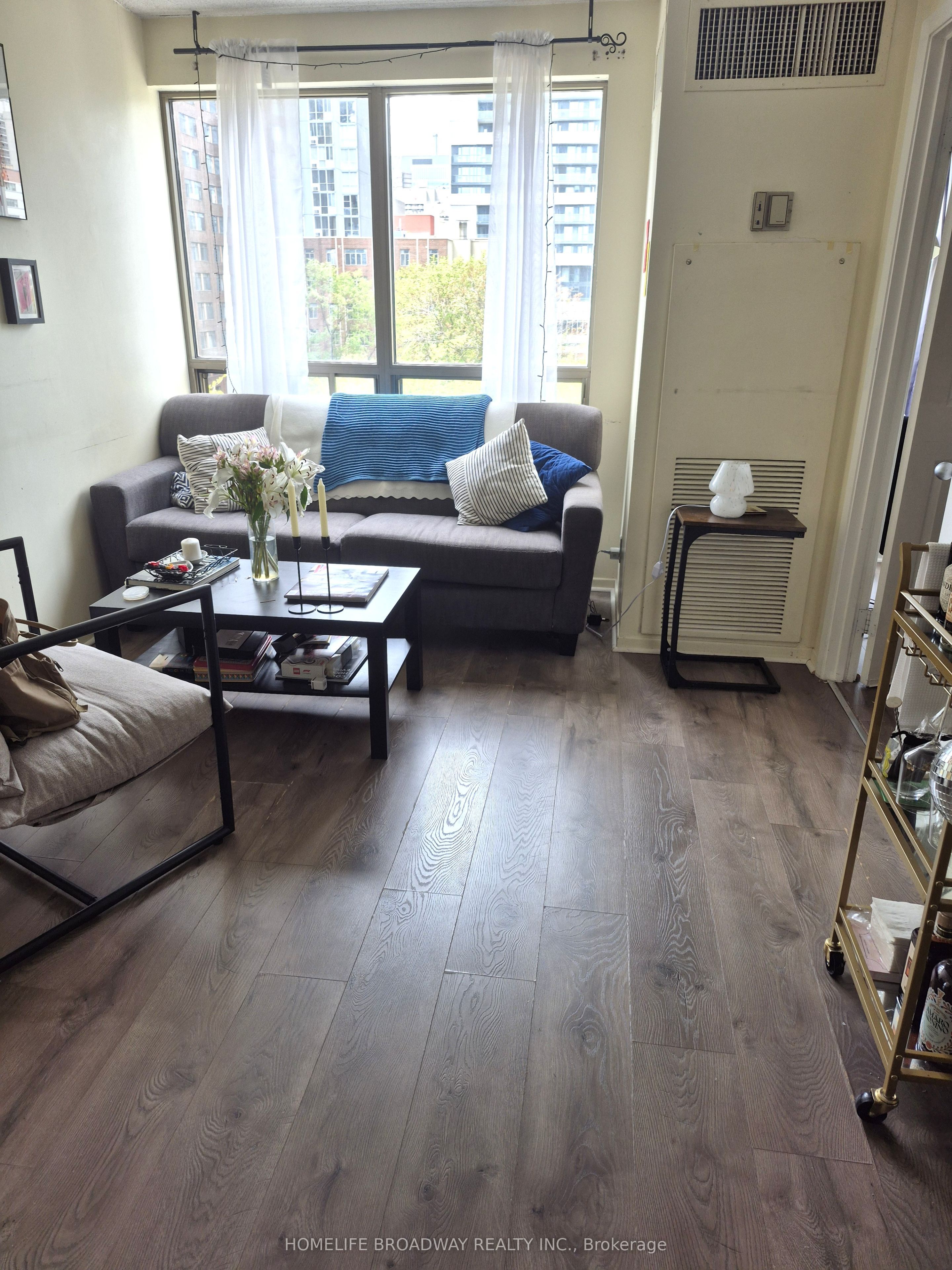 298 Jarvis Street 707