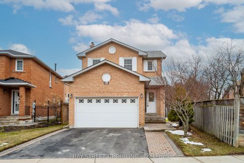 80 Summitcrest Drive Richmond Hill ON L4S 1A8