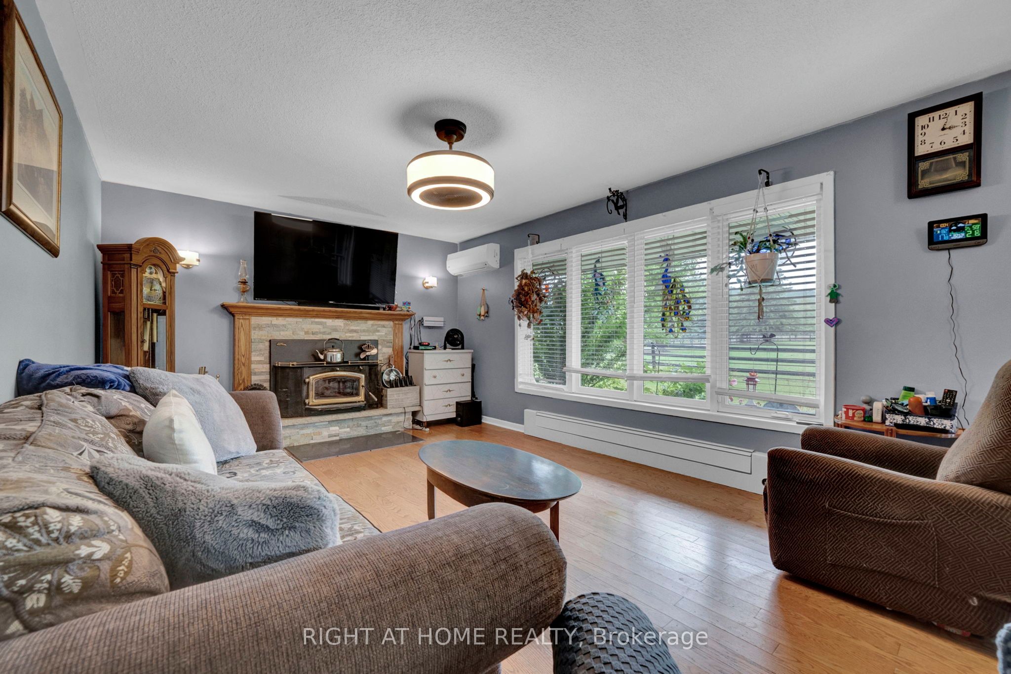 6265 Regional Road 18 Road