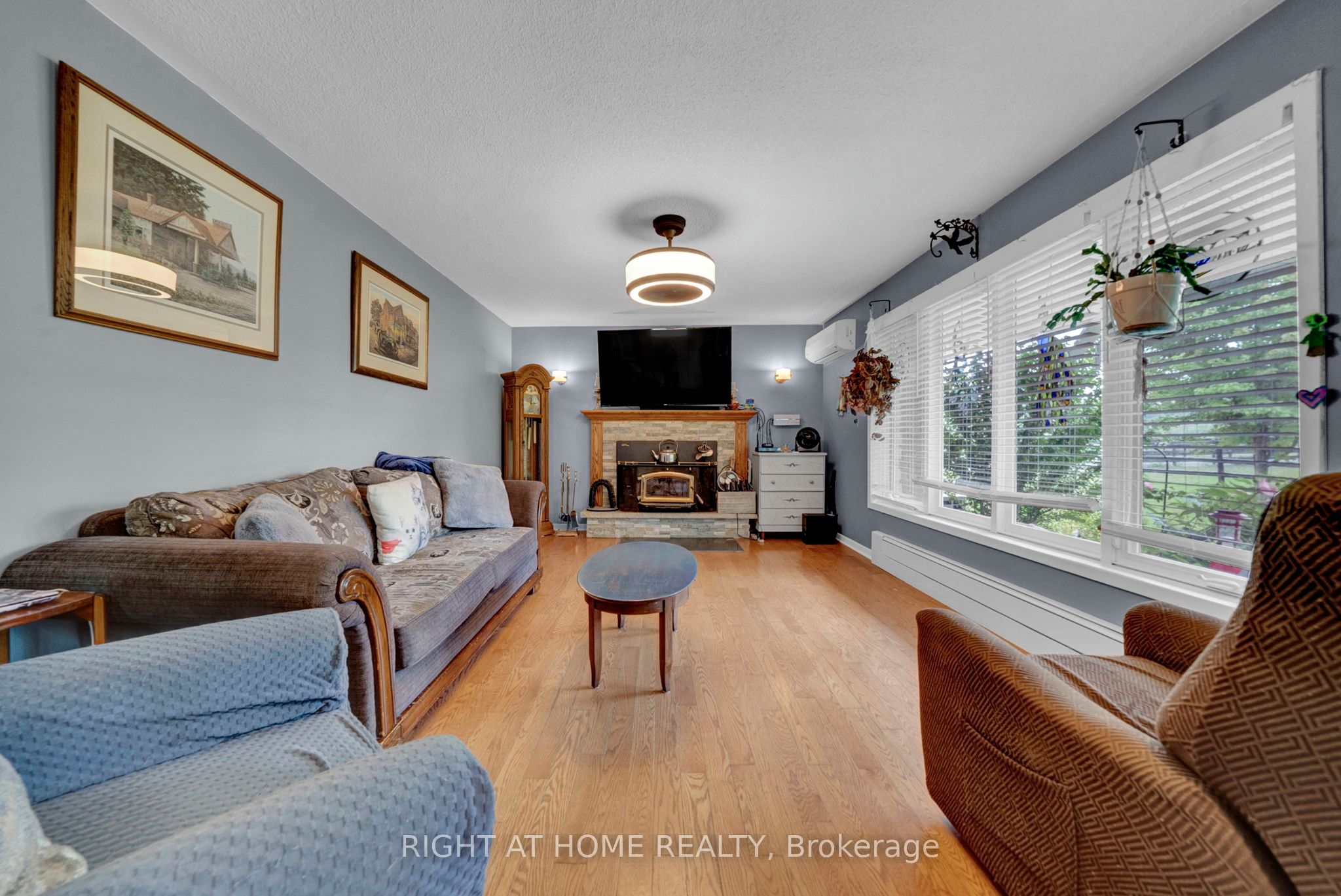 6265 Regional Road 18 Road