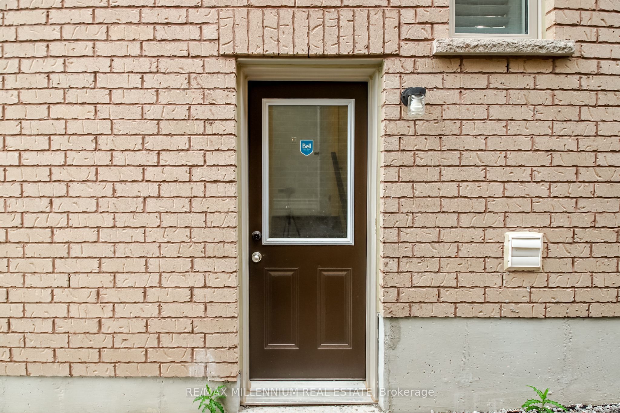 47 Douglas Kemp Crescent