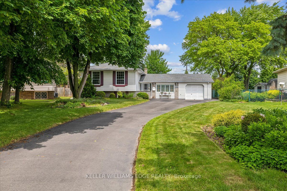 668 Bridle Wood