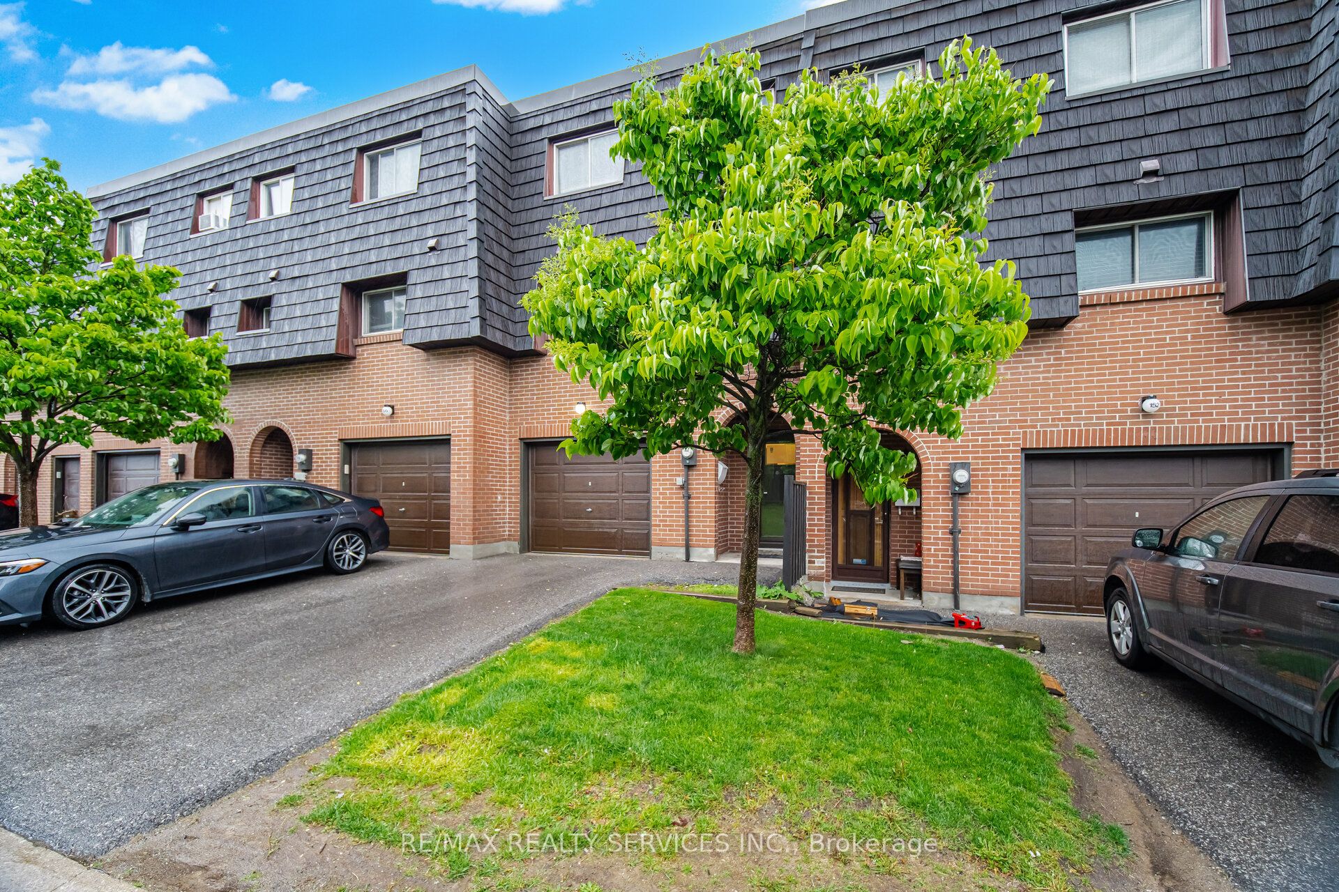 154 Darras Court