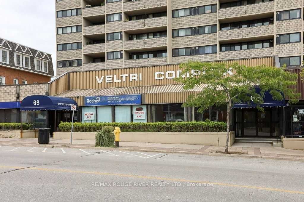 68 King Street E D