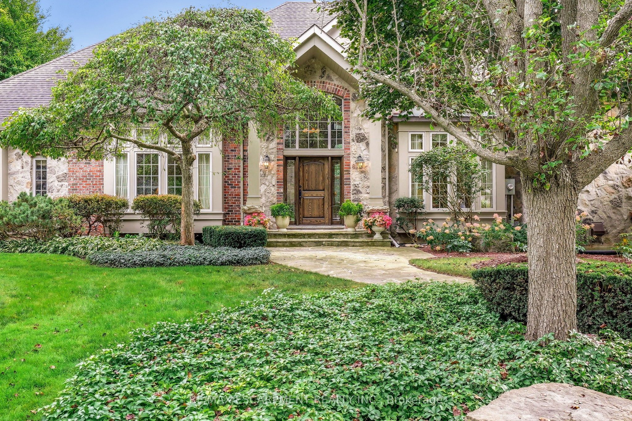 18 Blackberry Place