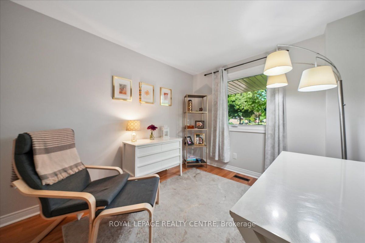 3503 Autumnleaf Crescent