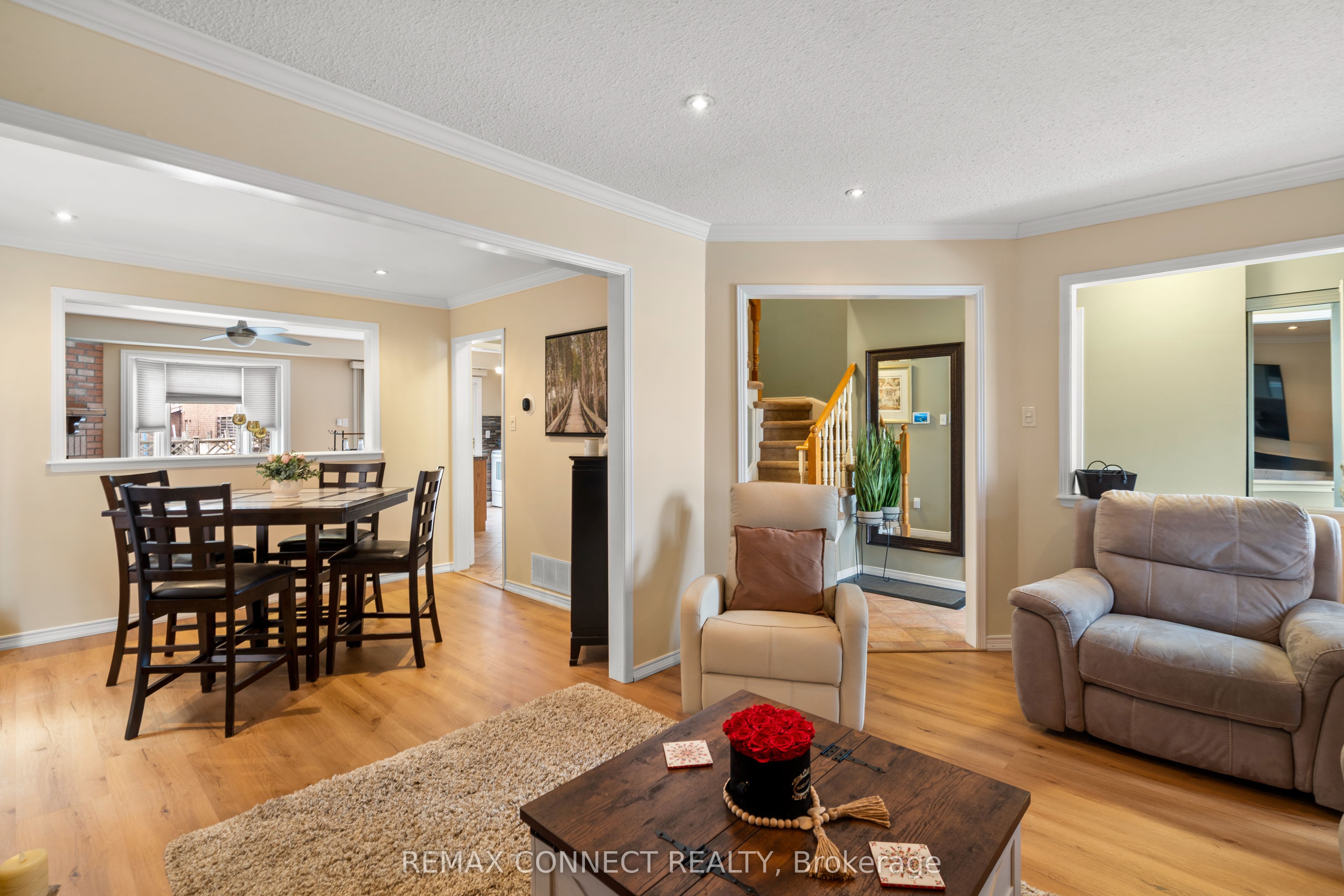 52 Marshall Crescent