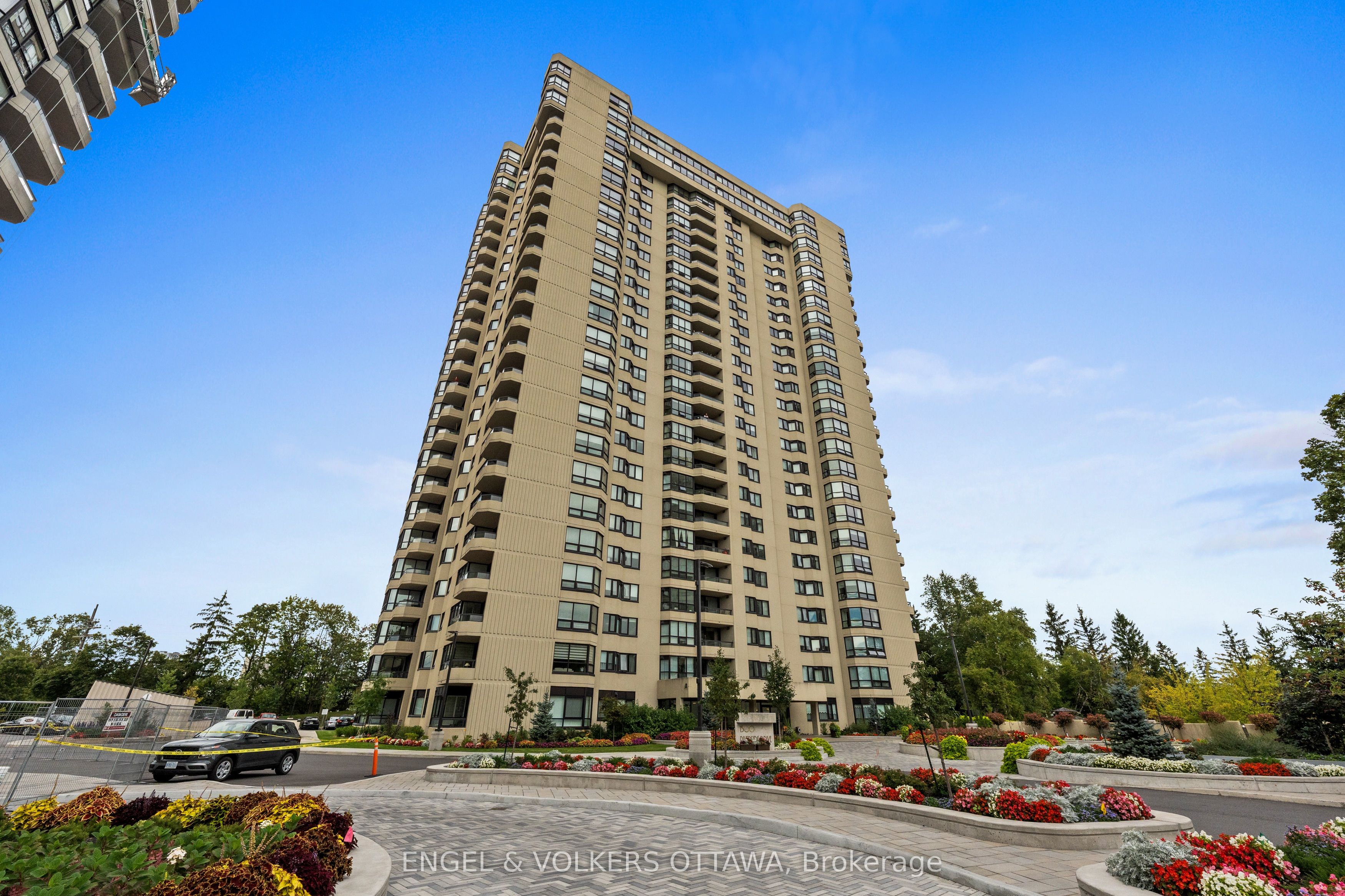 1500 Riverside Drive 1905