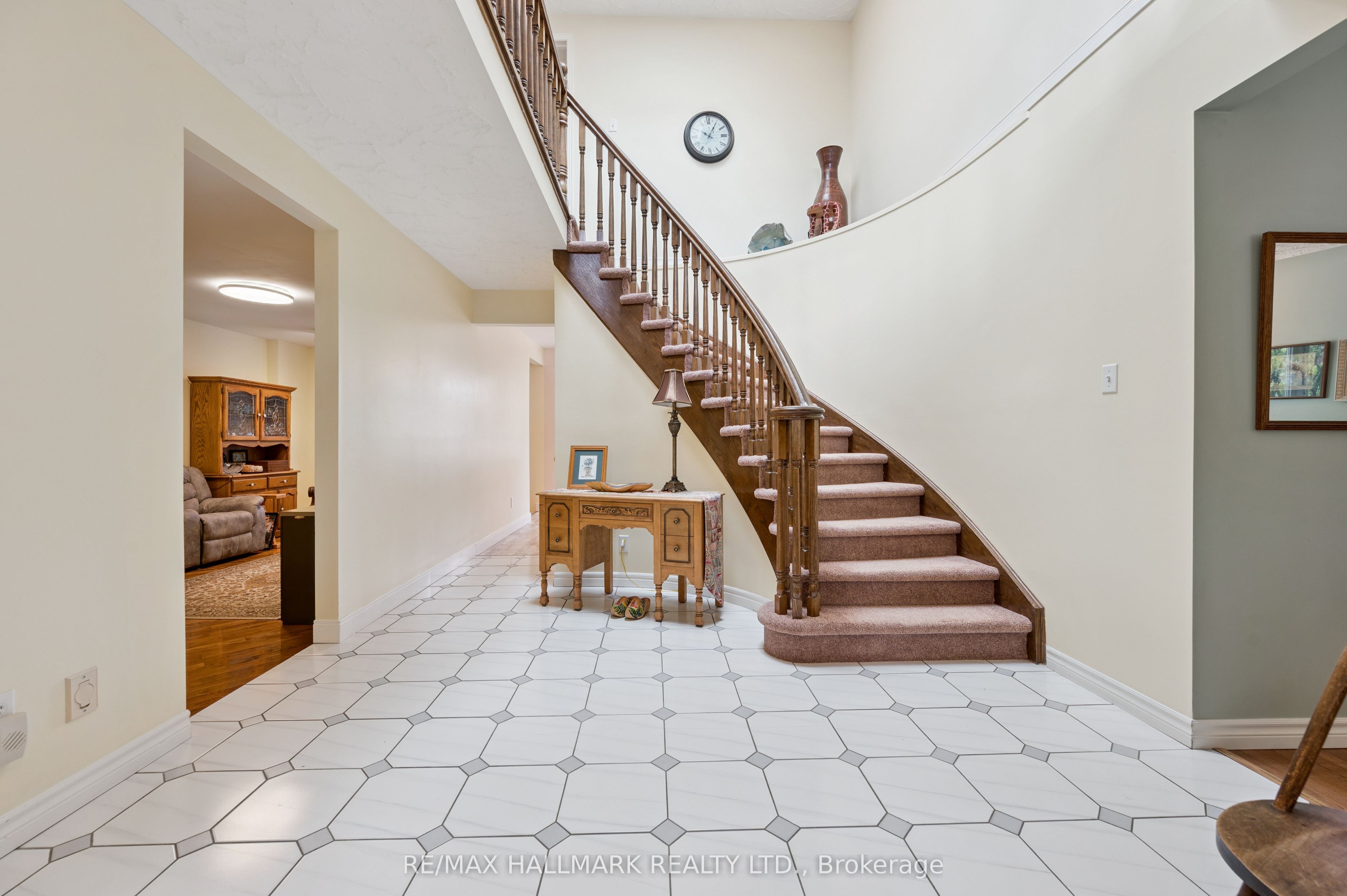 47 Dundee Avenue