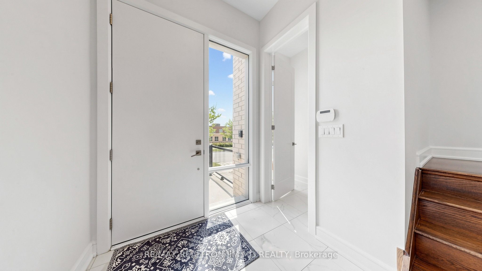 16 Farrell Road