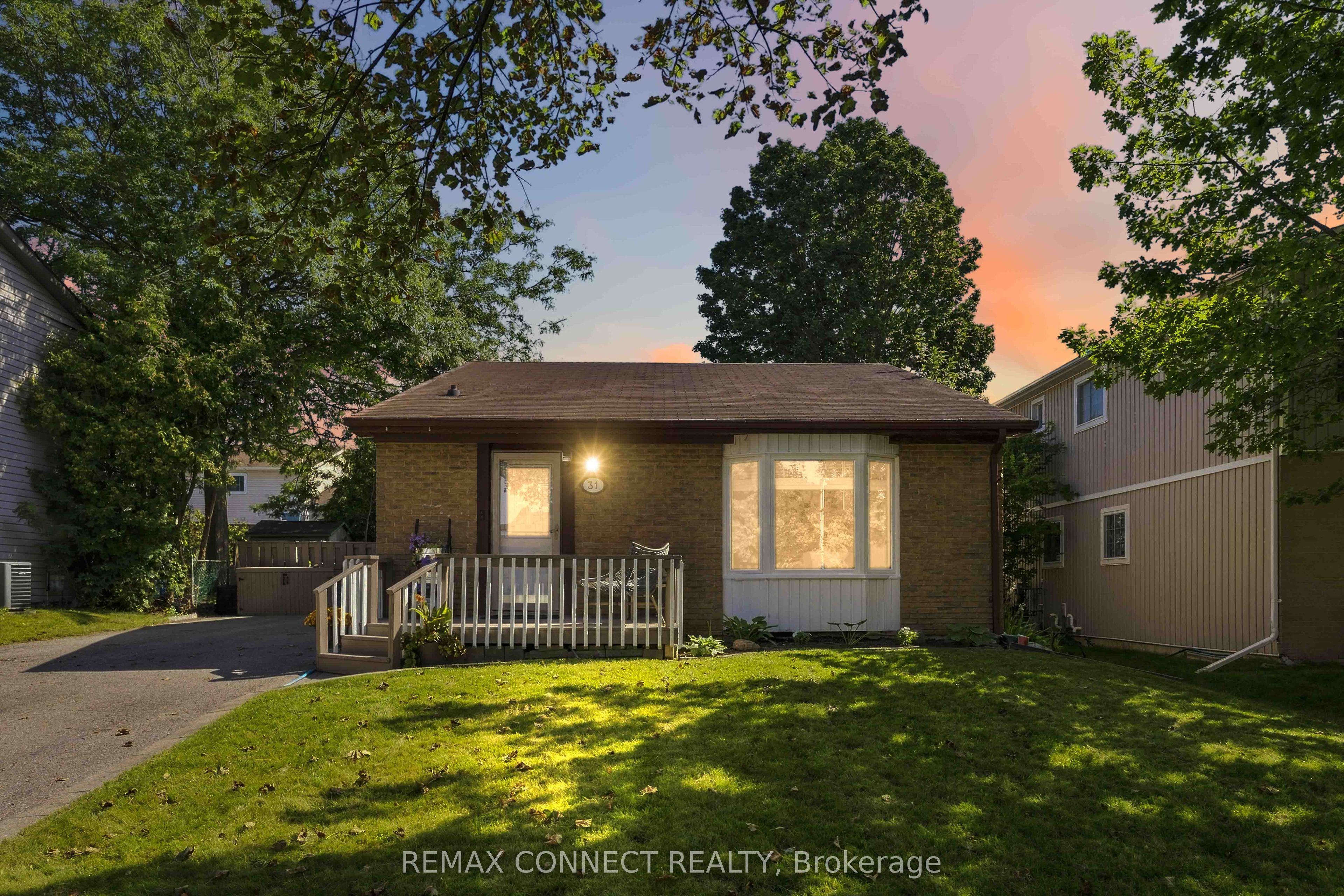 31 Roser Crescent