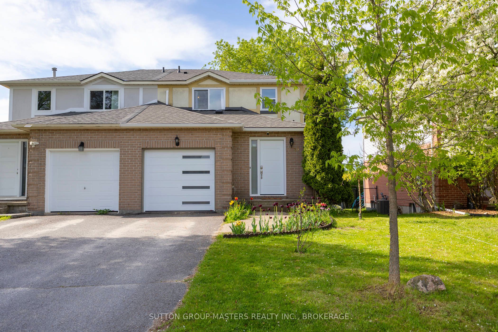 35 Rose Abbey Drive