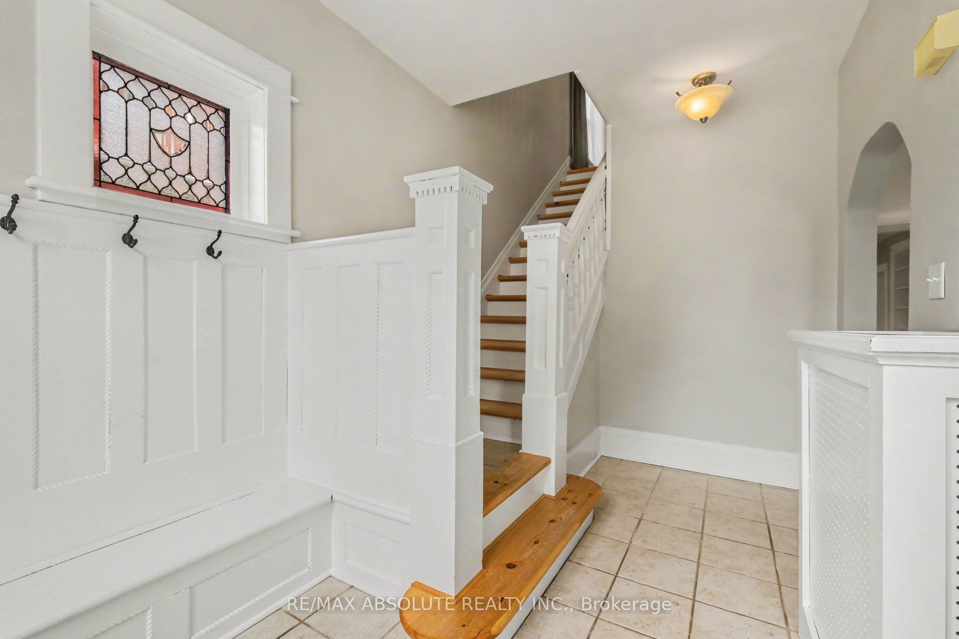 16 Glen Avenue