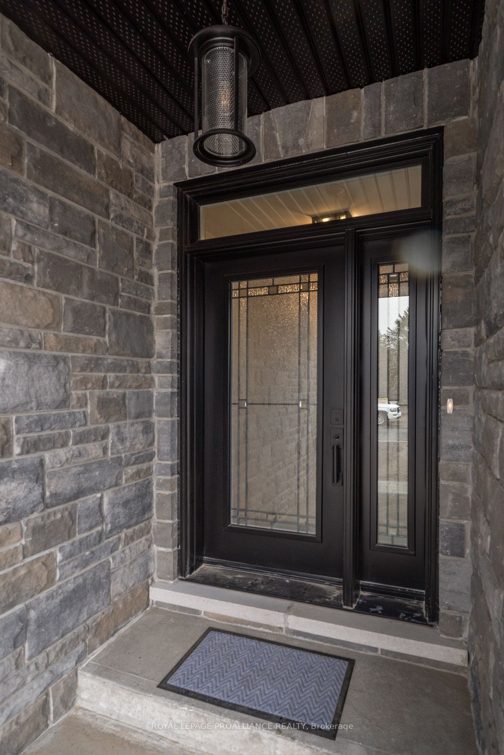5 Mackenzie John Crescent