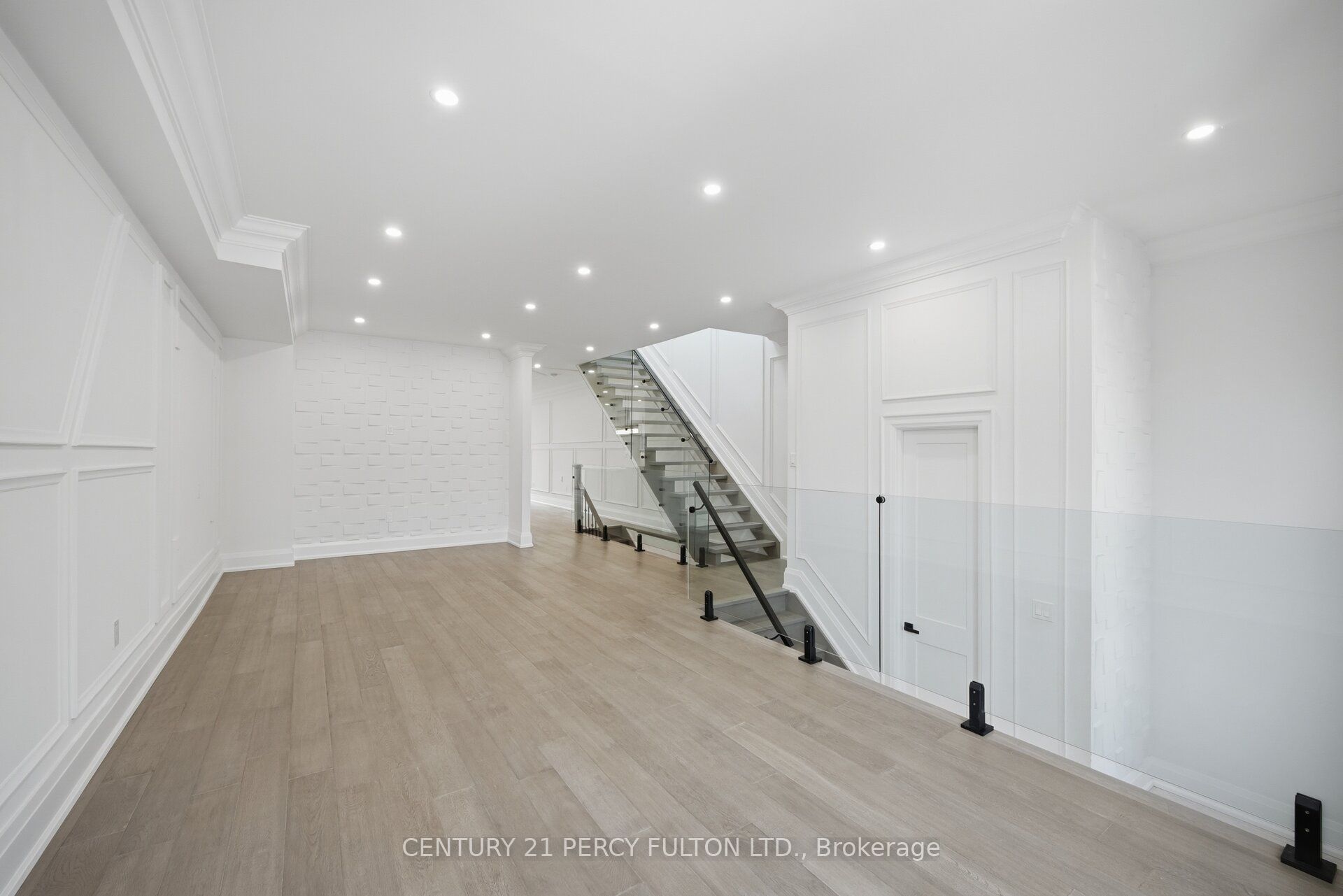 195 Danforth Road