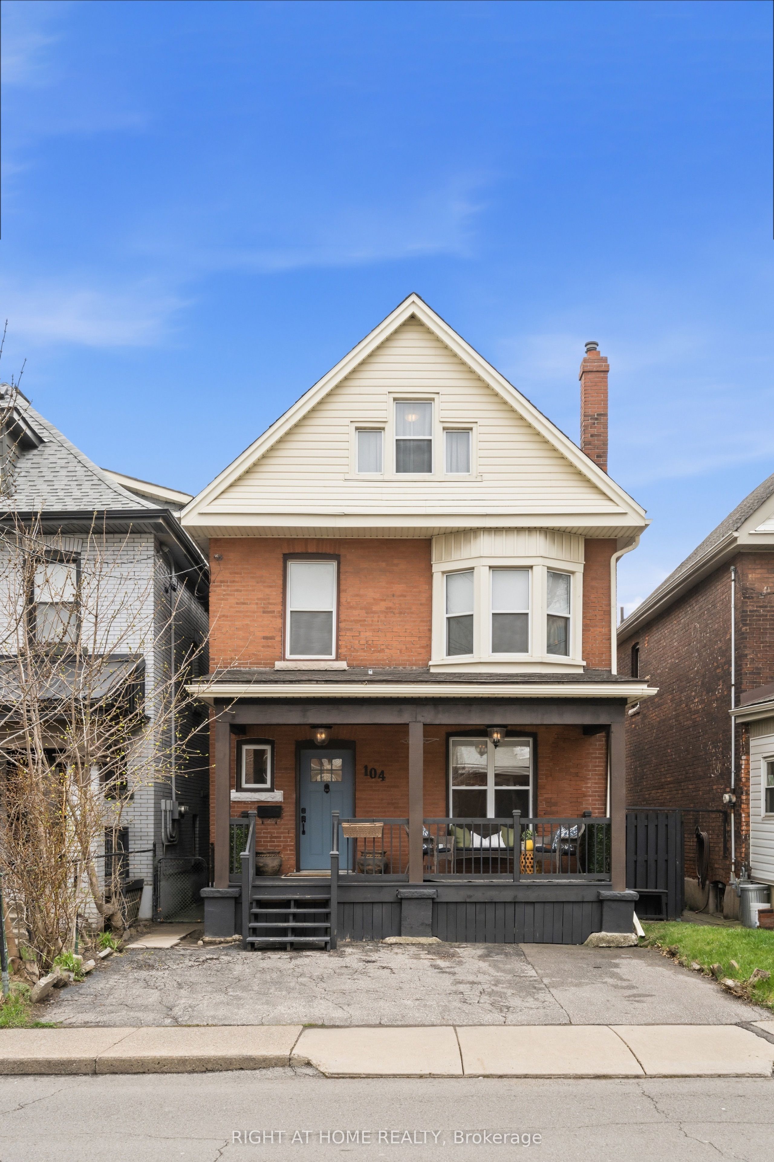 104 Barnesdale Avenue N