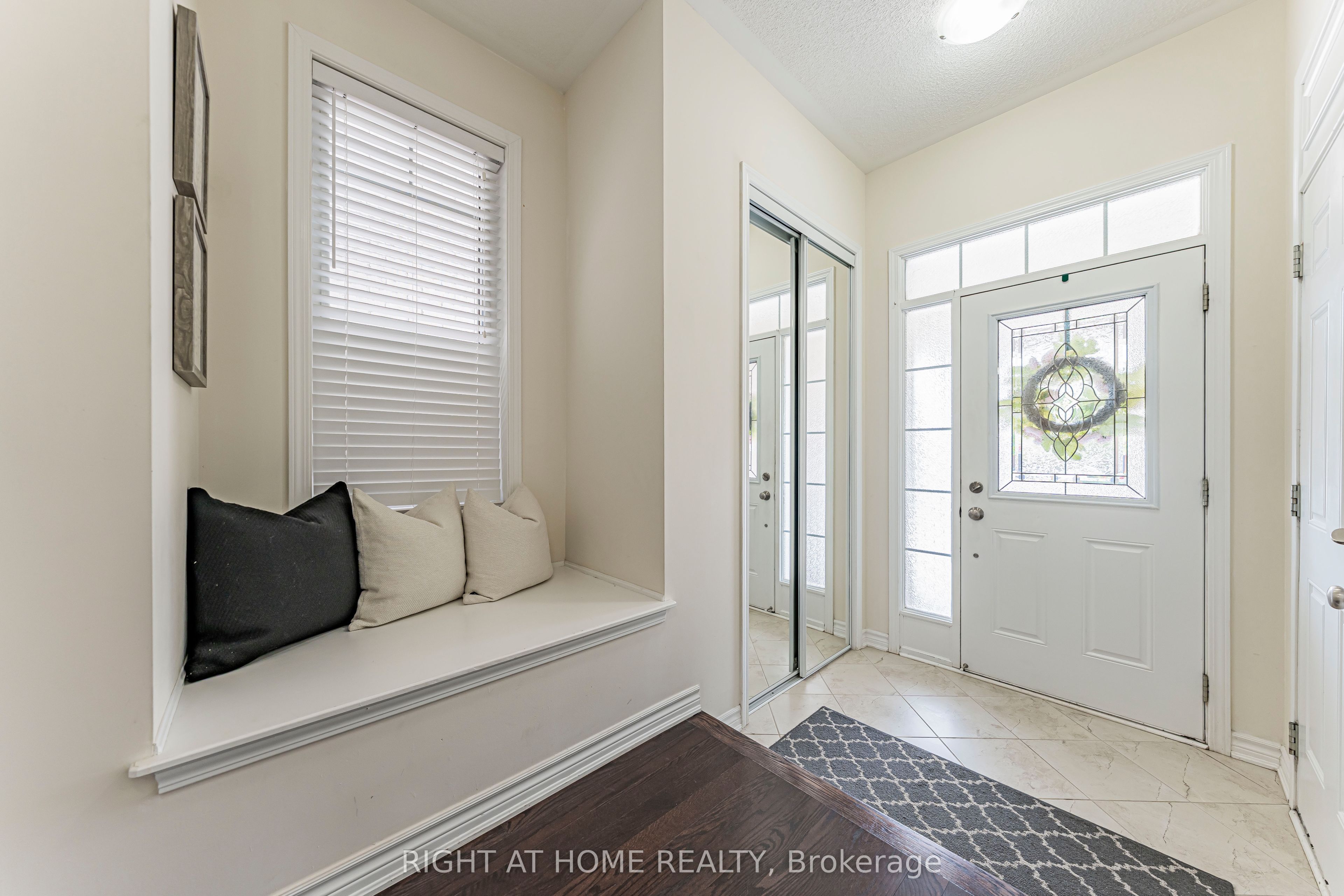 1249 Leger Way