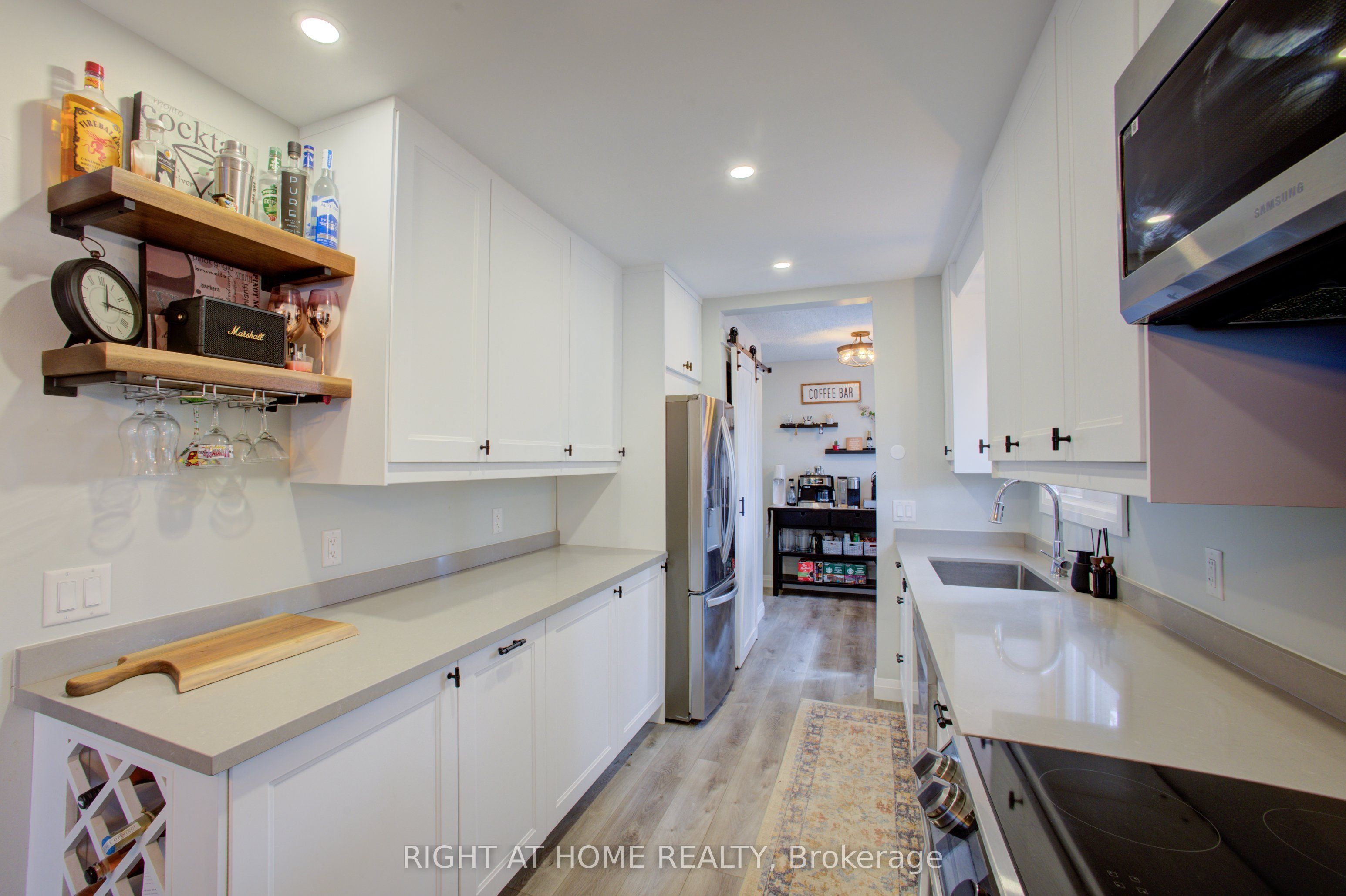 32 Feltre Avenue