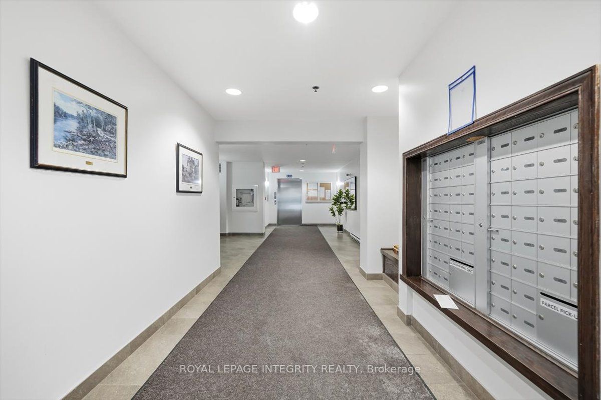 151 Potts Private 303