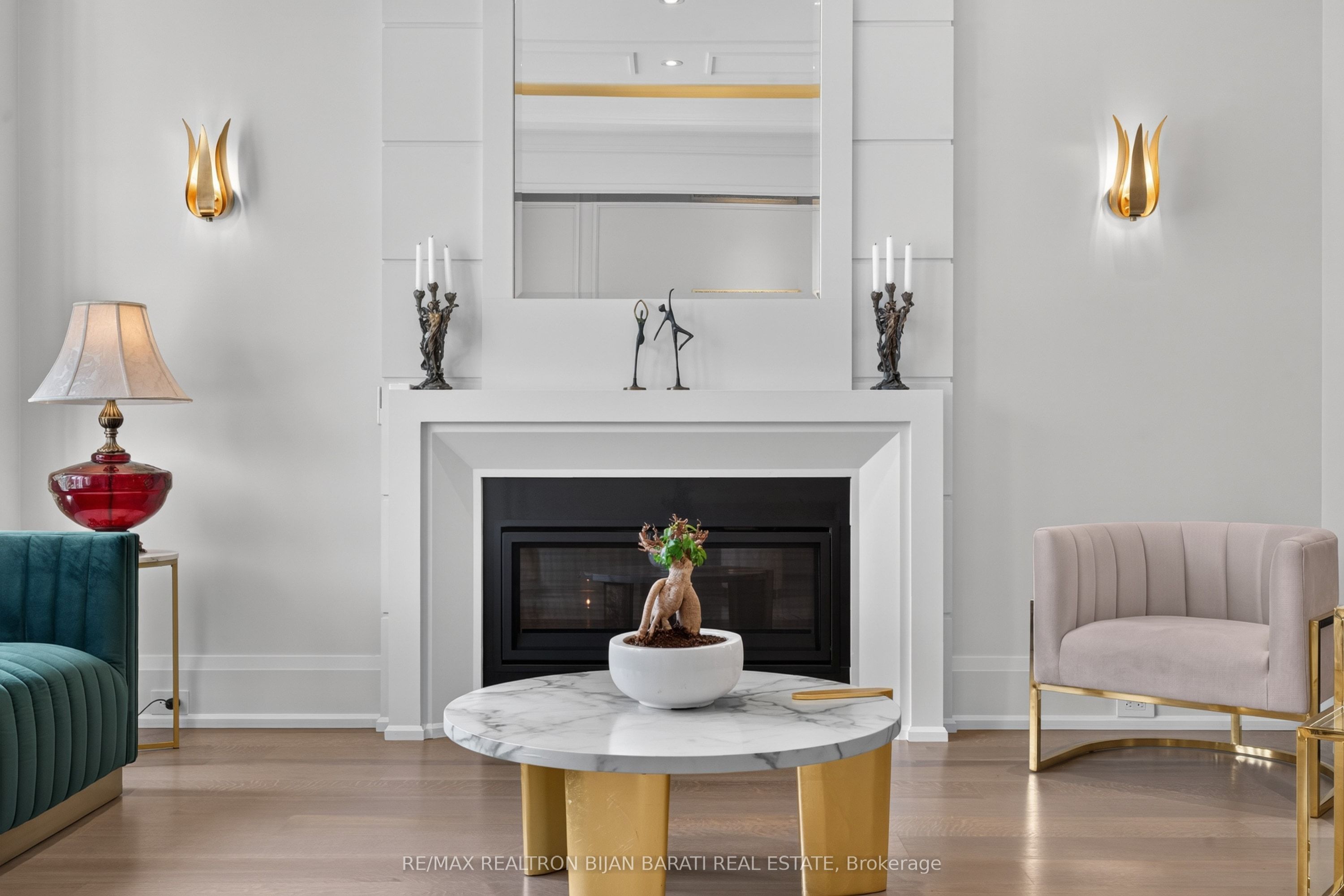 22 Woodward Avenue