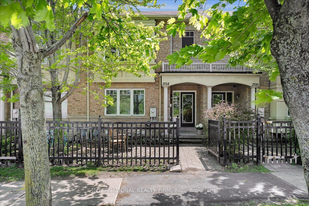 2014 Lakeshore Road W
